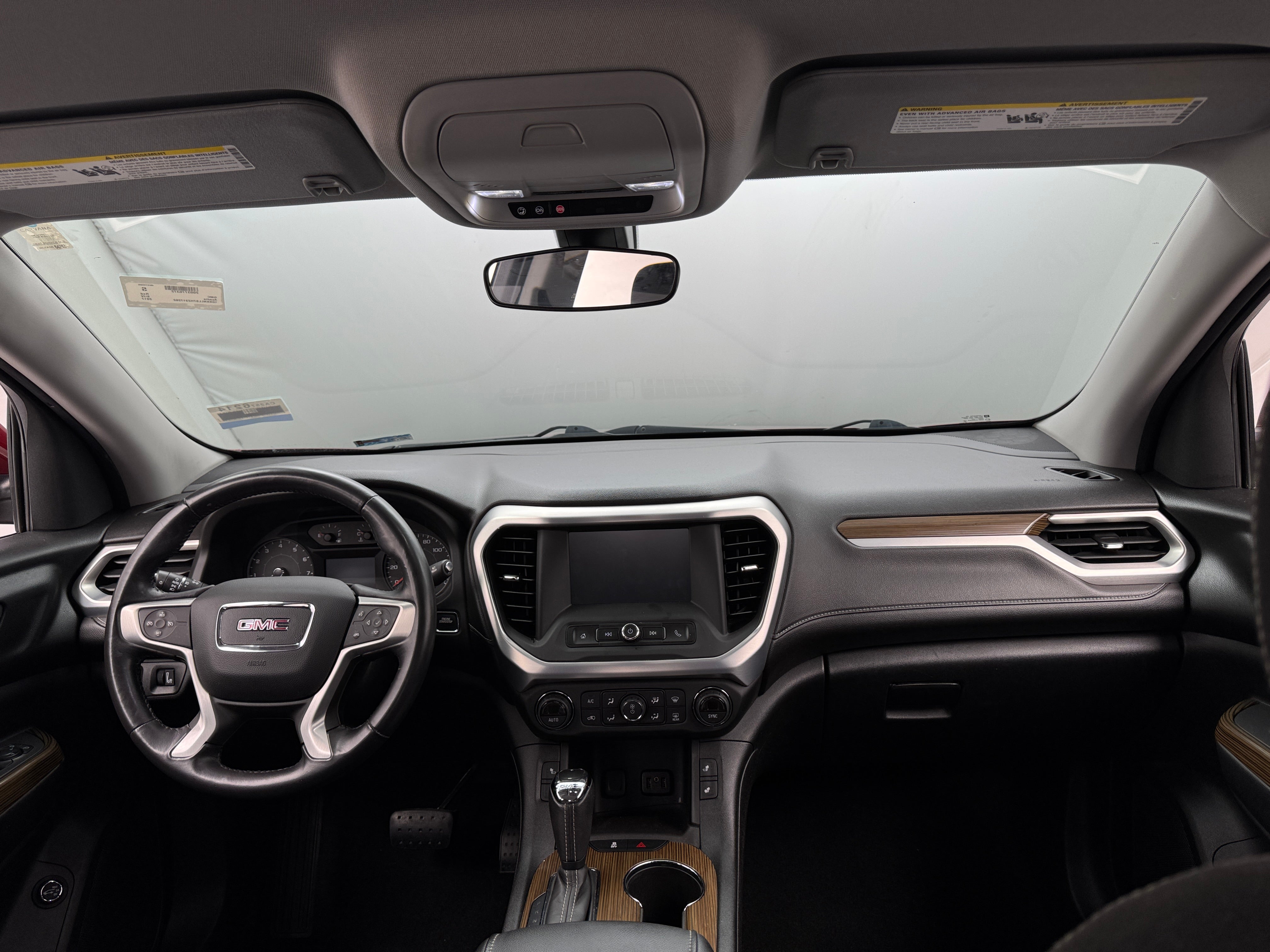 2017 GMC Acadia SLE 3