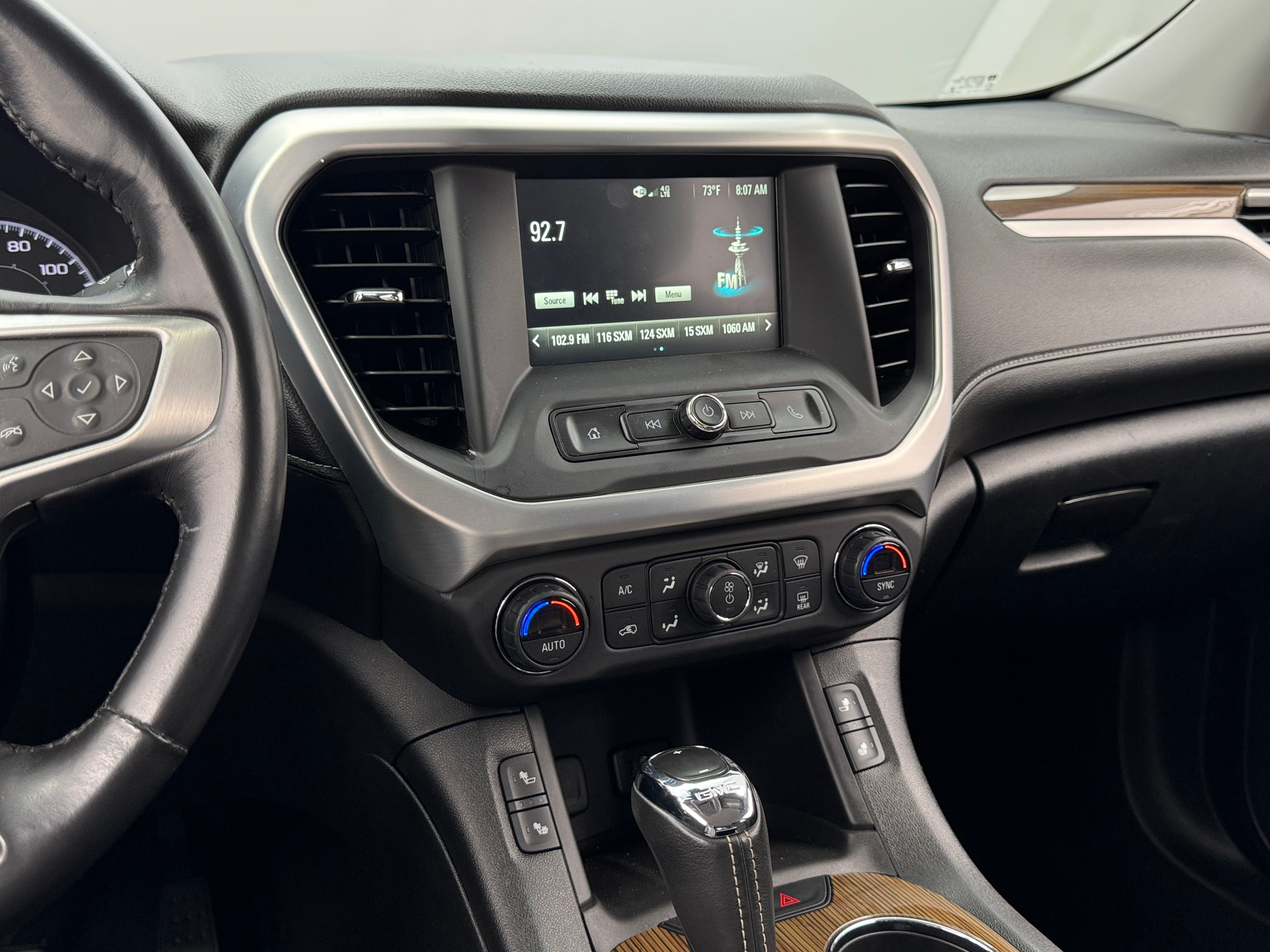 2017 GMC Acadia SLE 4