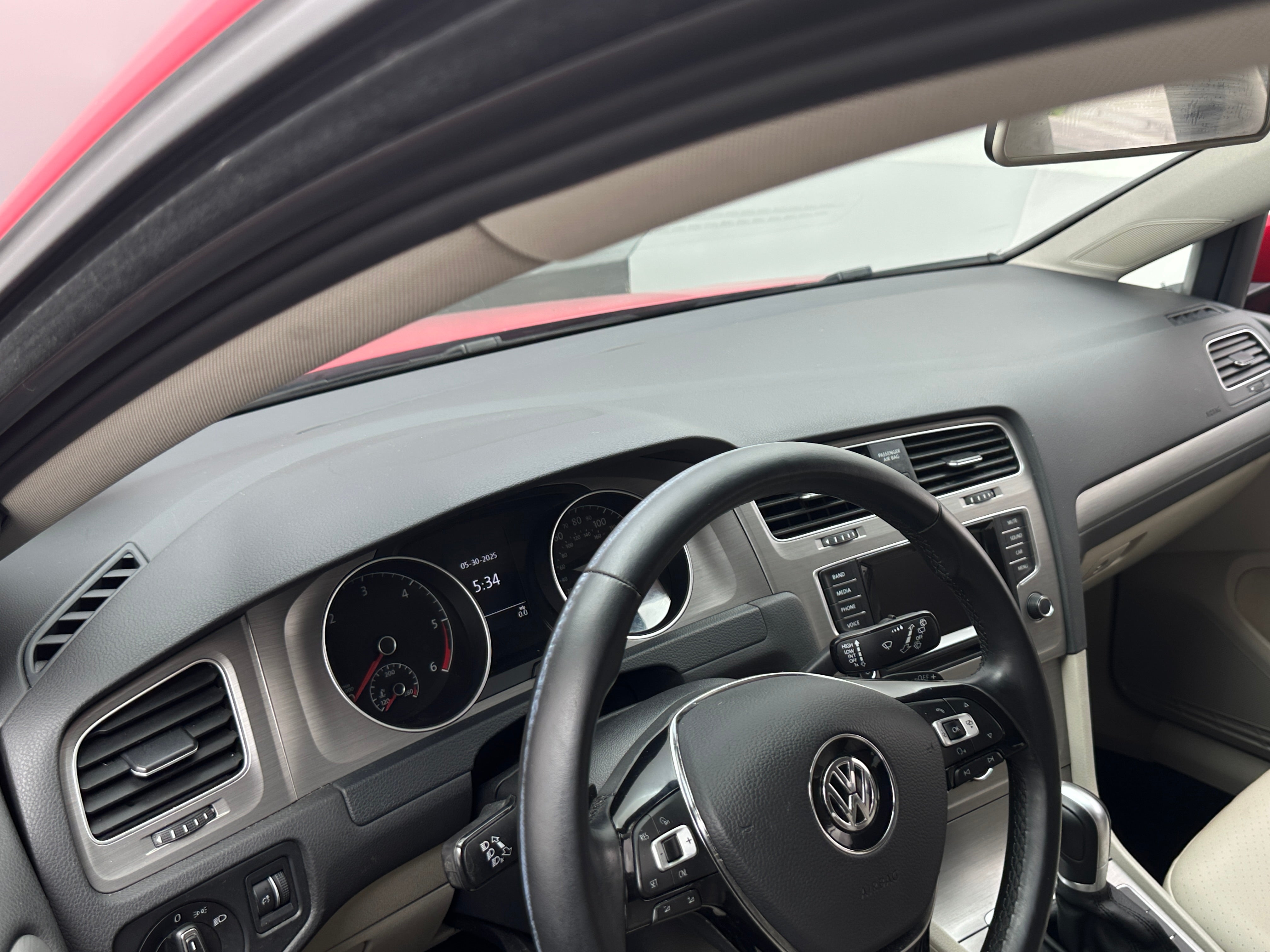 2015 Volkswagen Golf TDI S 2