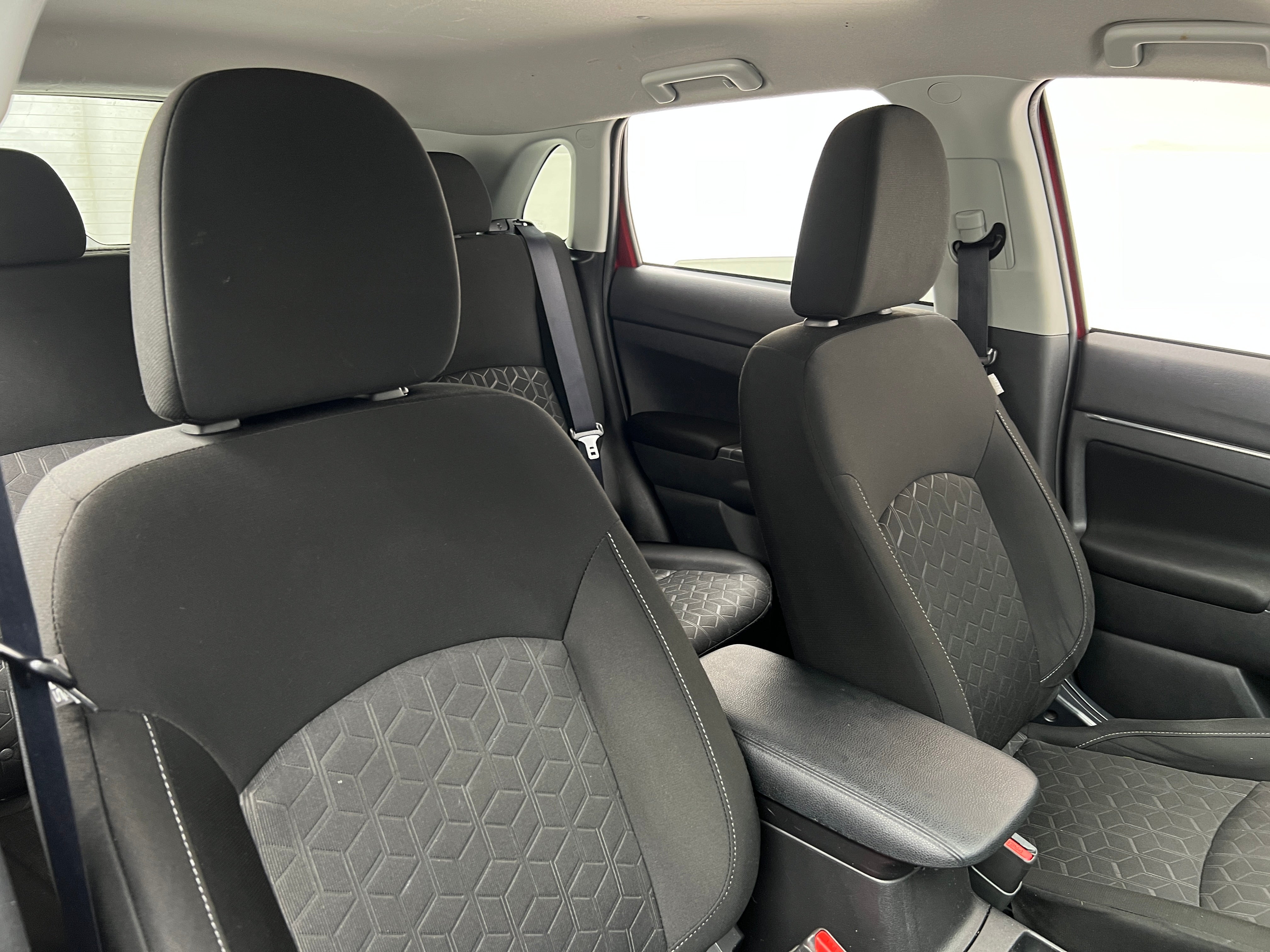 2021 Mitsubishi Outlander Sport ES 2