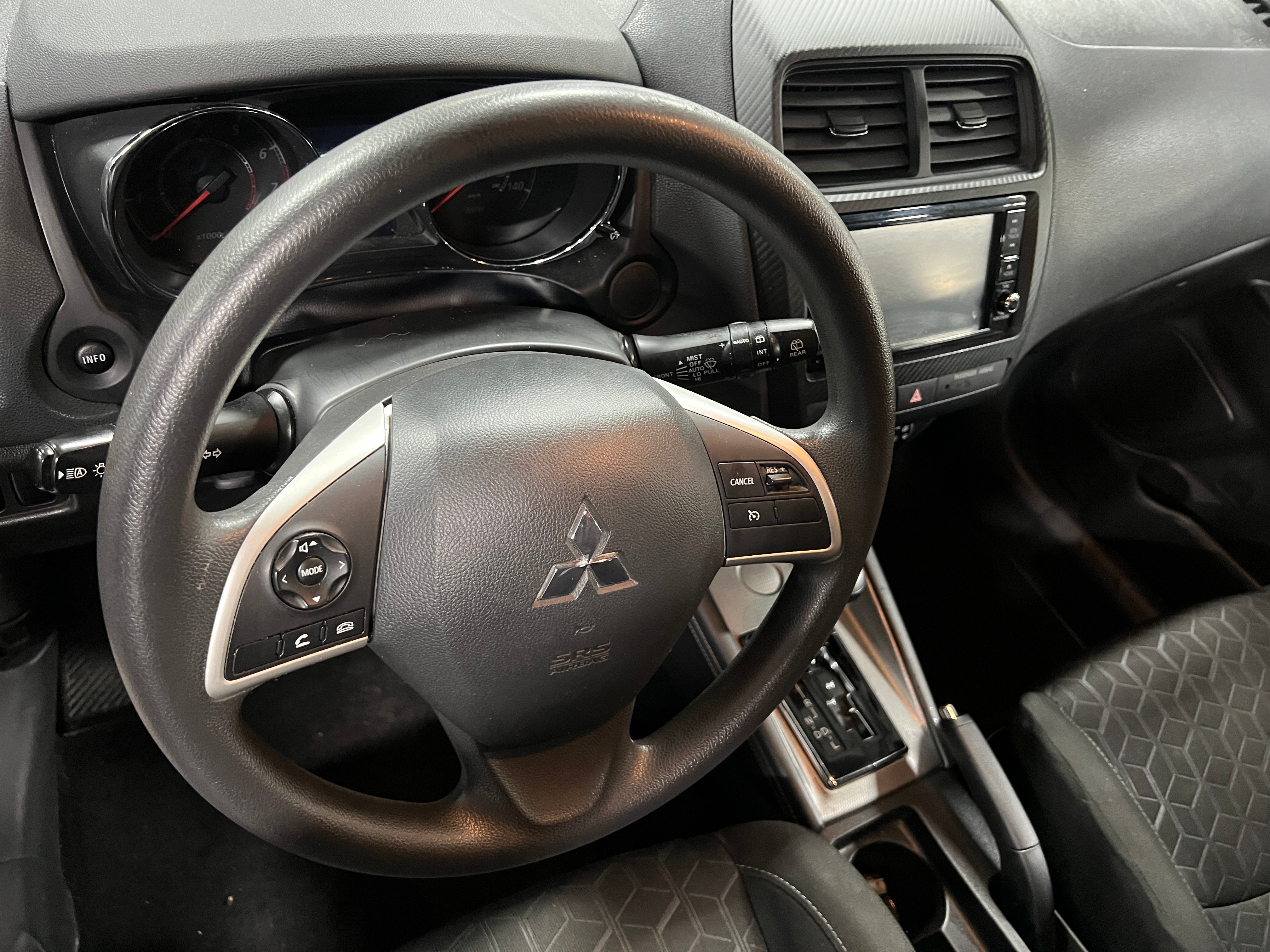 2021 Mitsubishi Outlander Sport ES 5