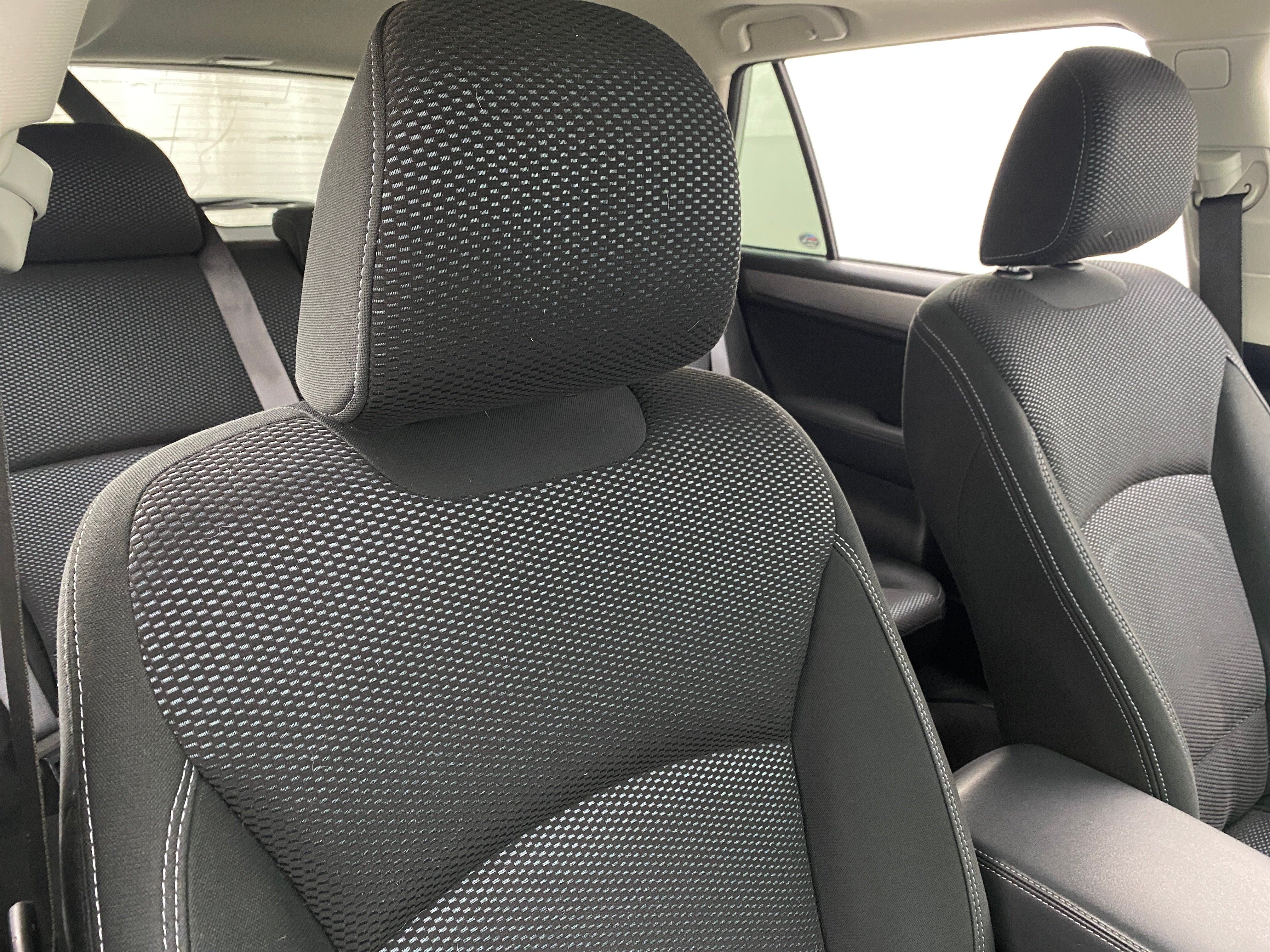 2019 Subaru Outback Premium 2