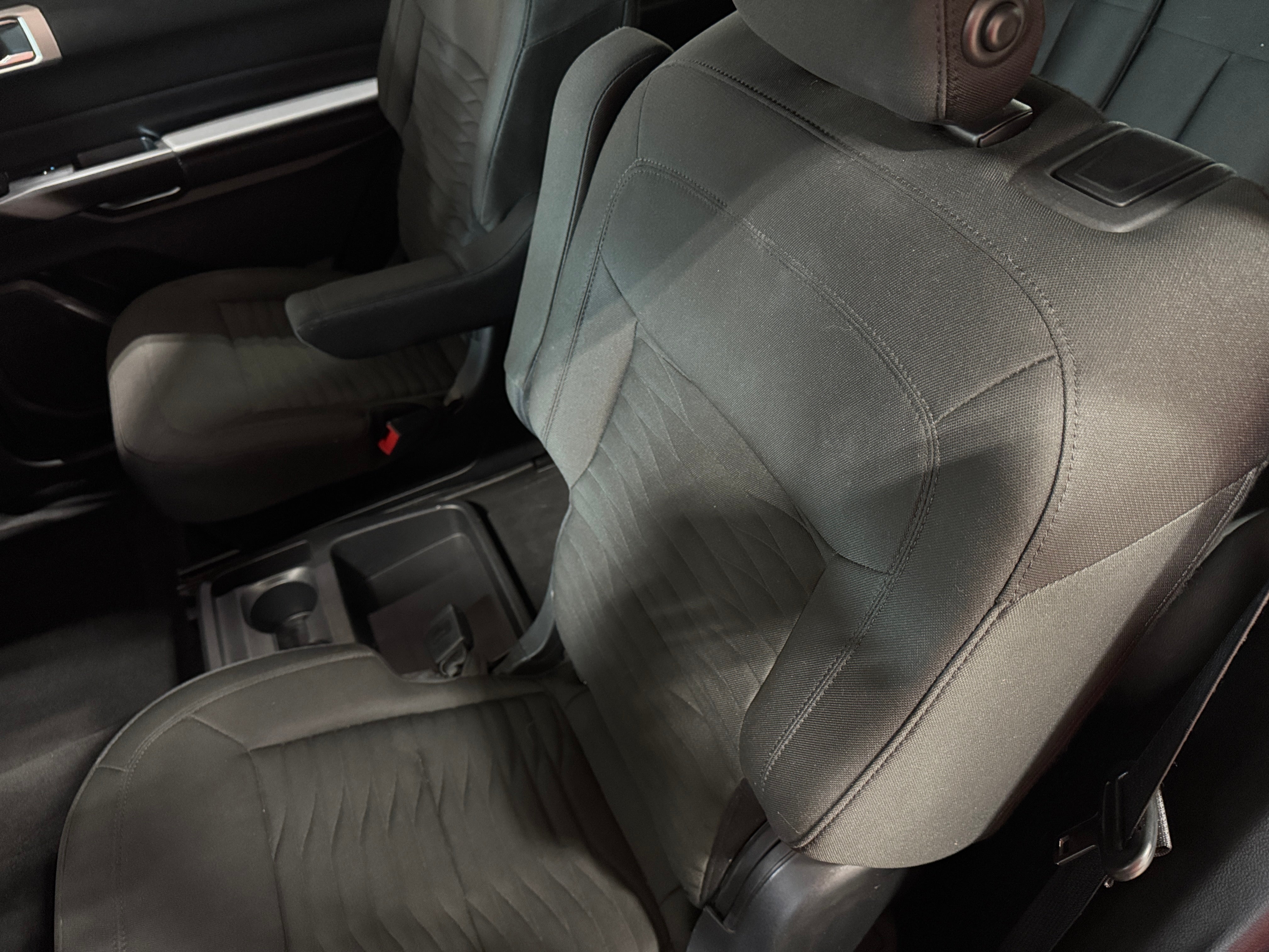 2020 Ford Explorer XLT 6