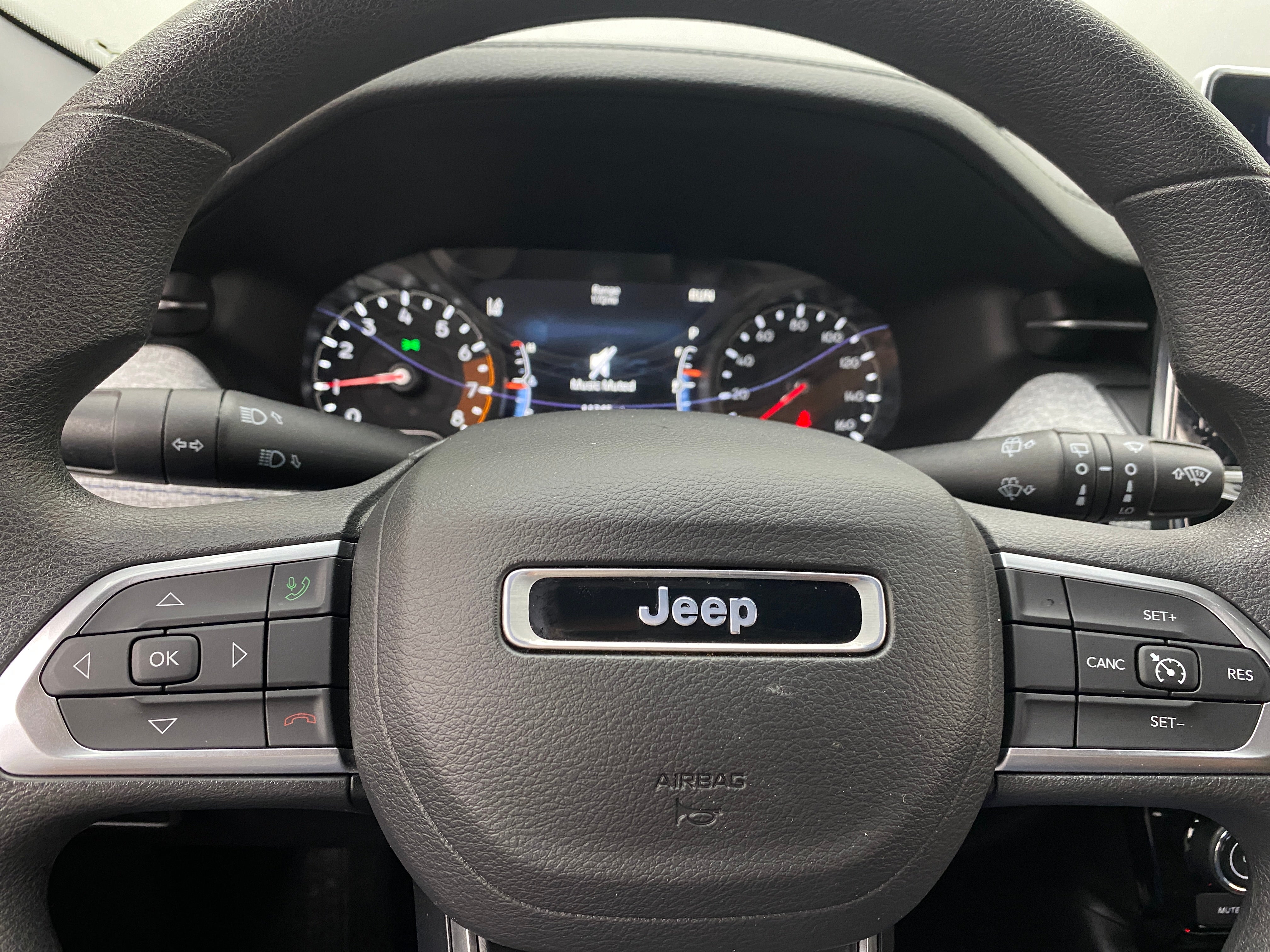 2023 Jeep Compass Base 5