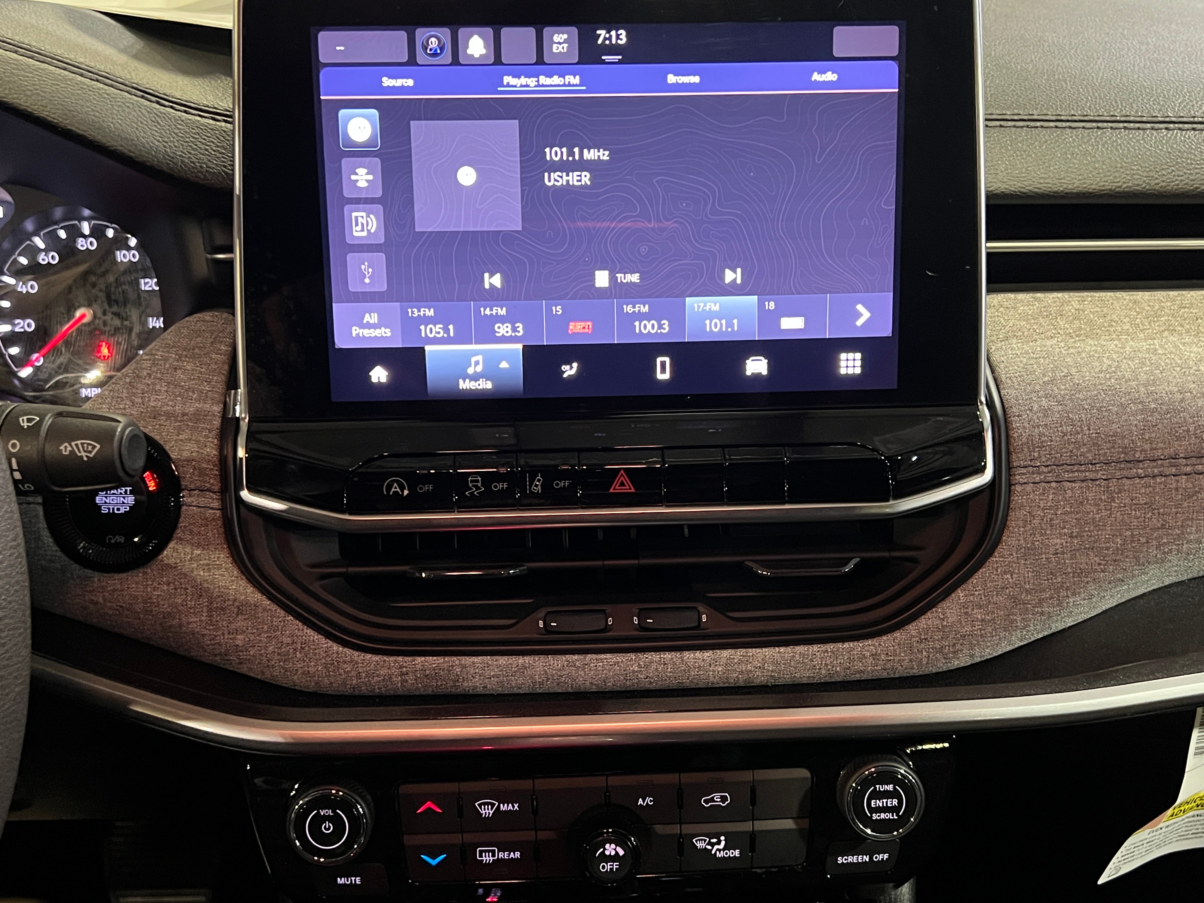 2023 Jeep Compass Base 4