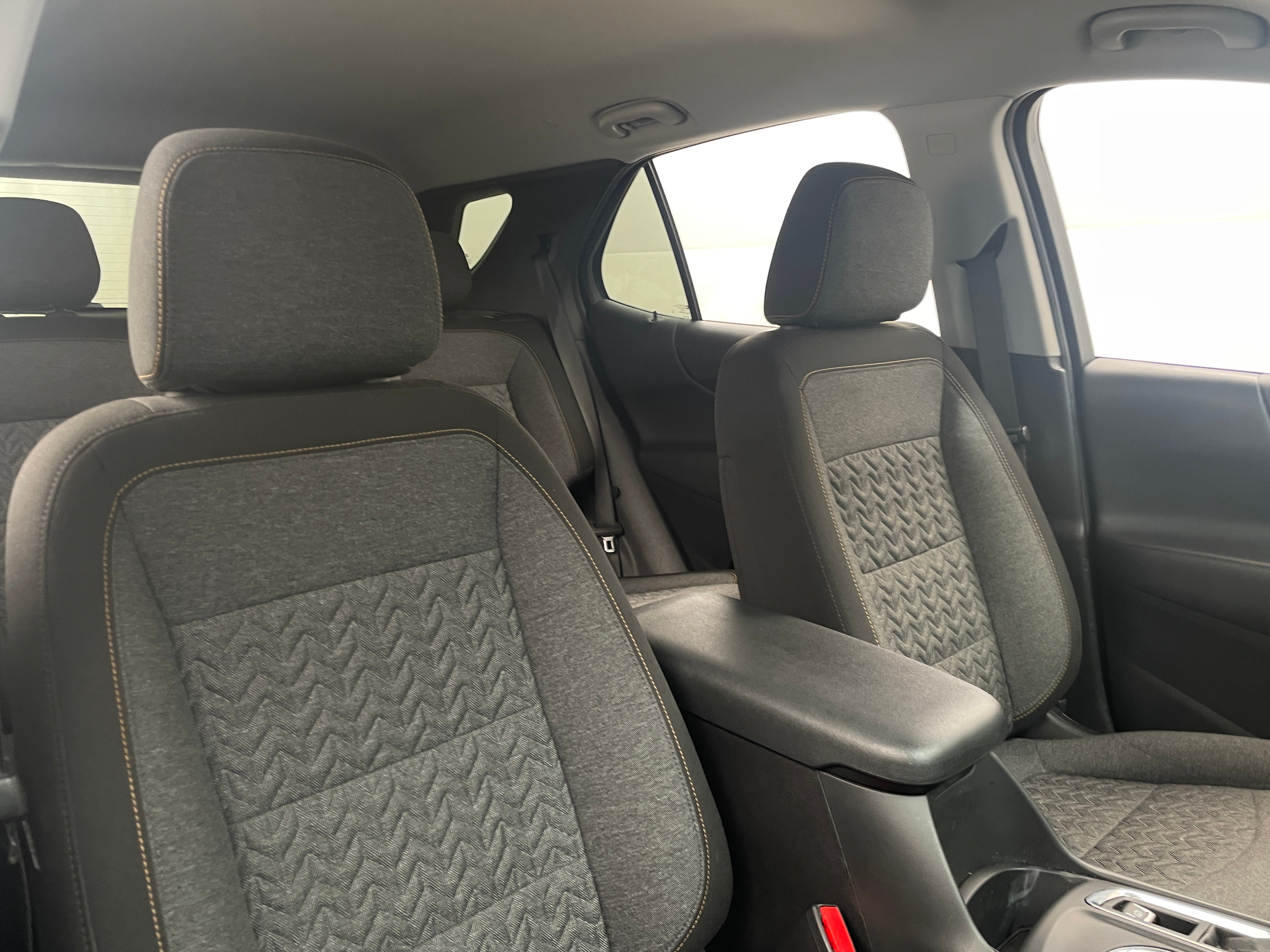 2022 Chevrolet Equinox LT 2