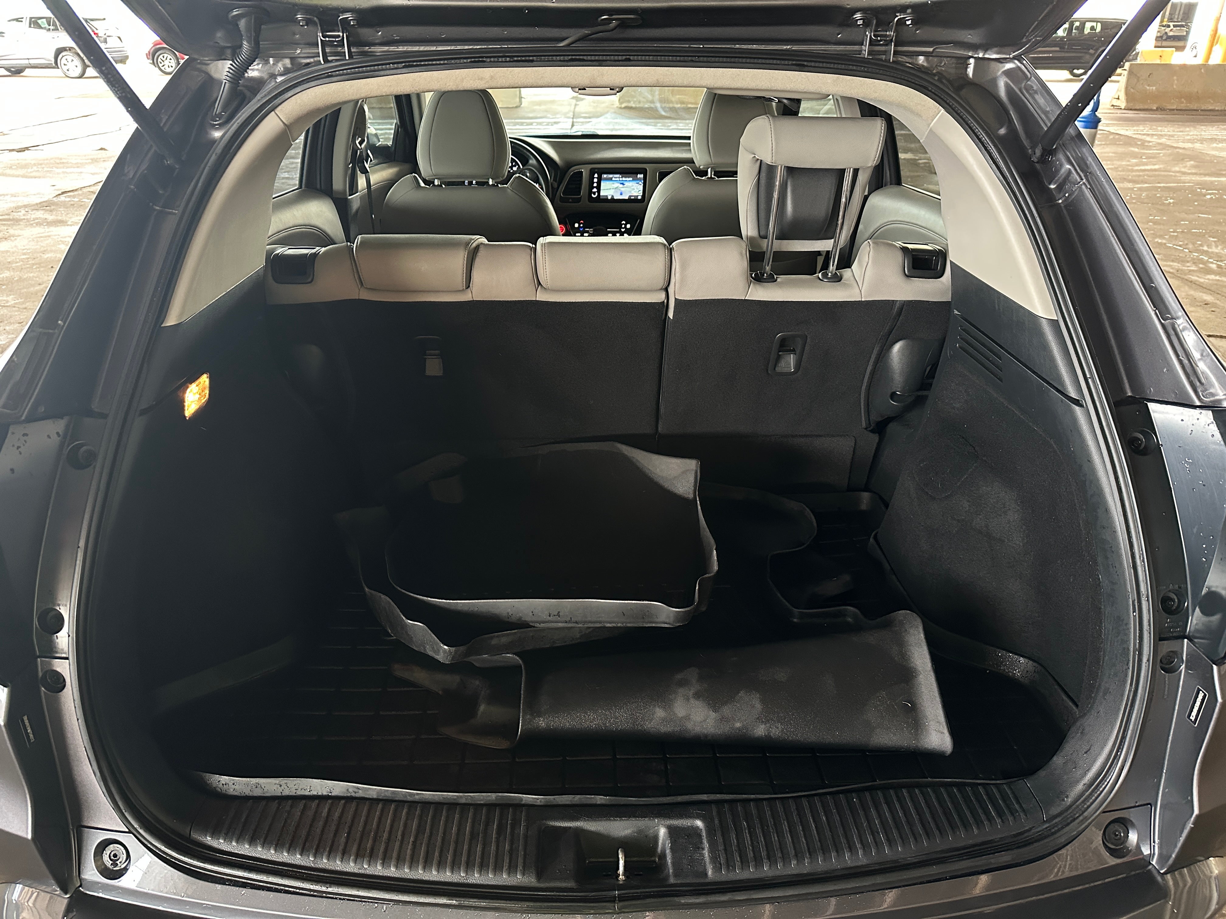 2019 Honda HR-V Touring 6