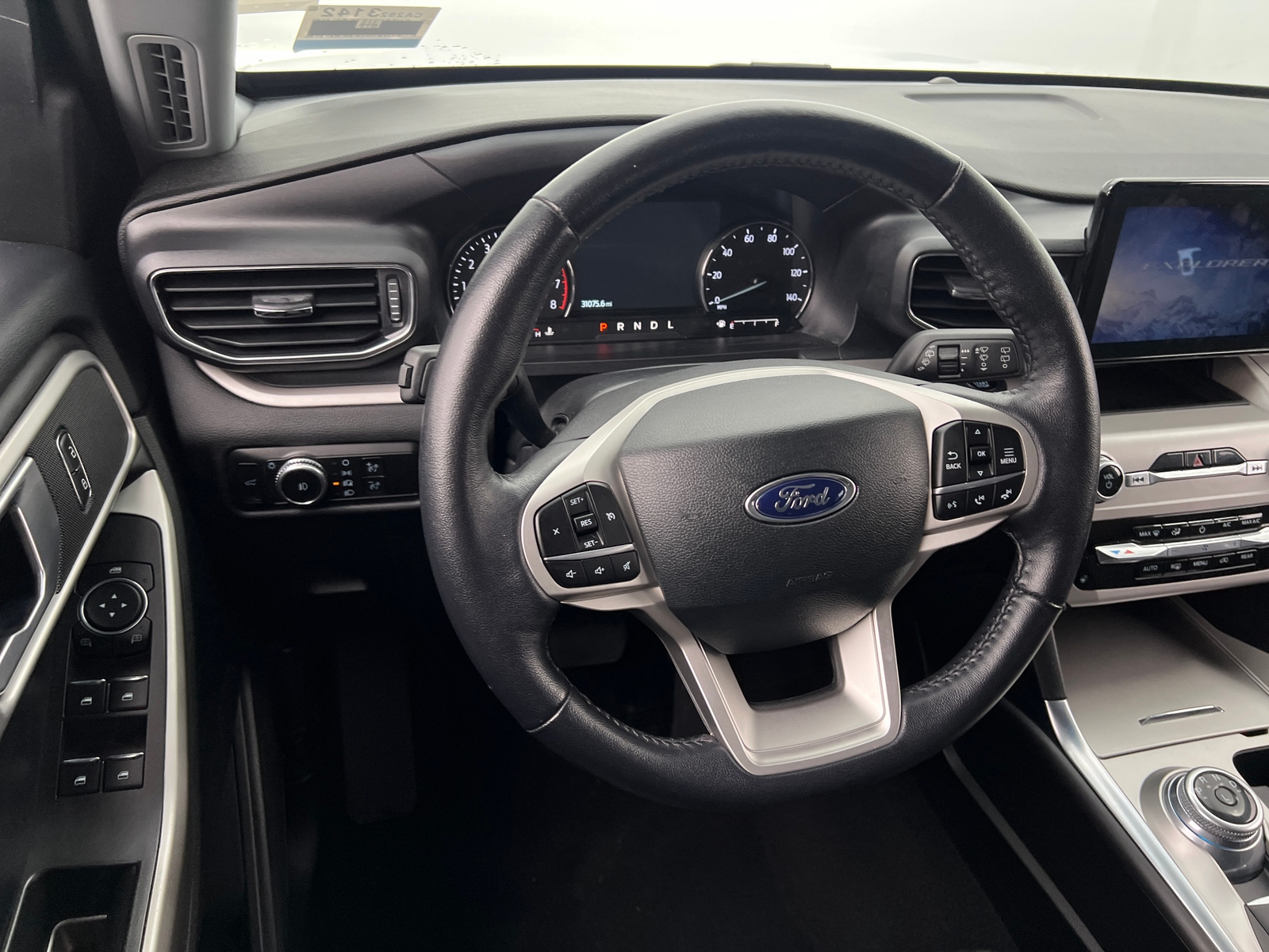 Thumbnail: 2023 Ford Explorer - 5