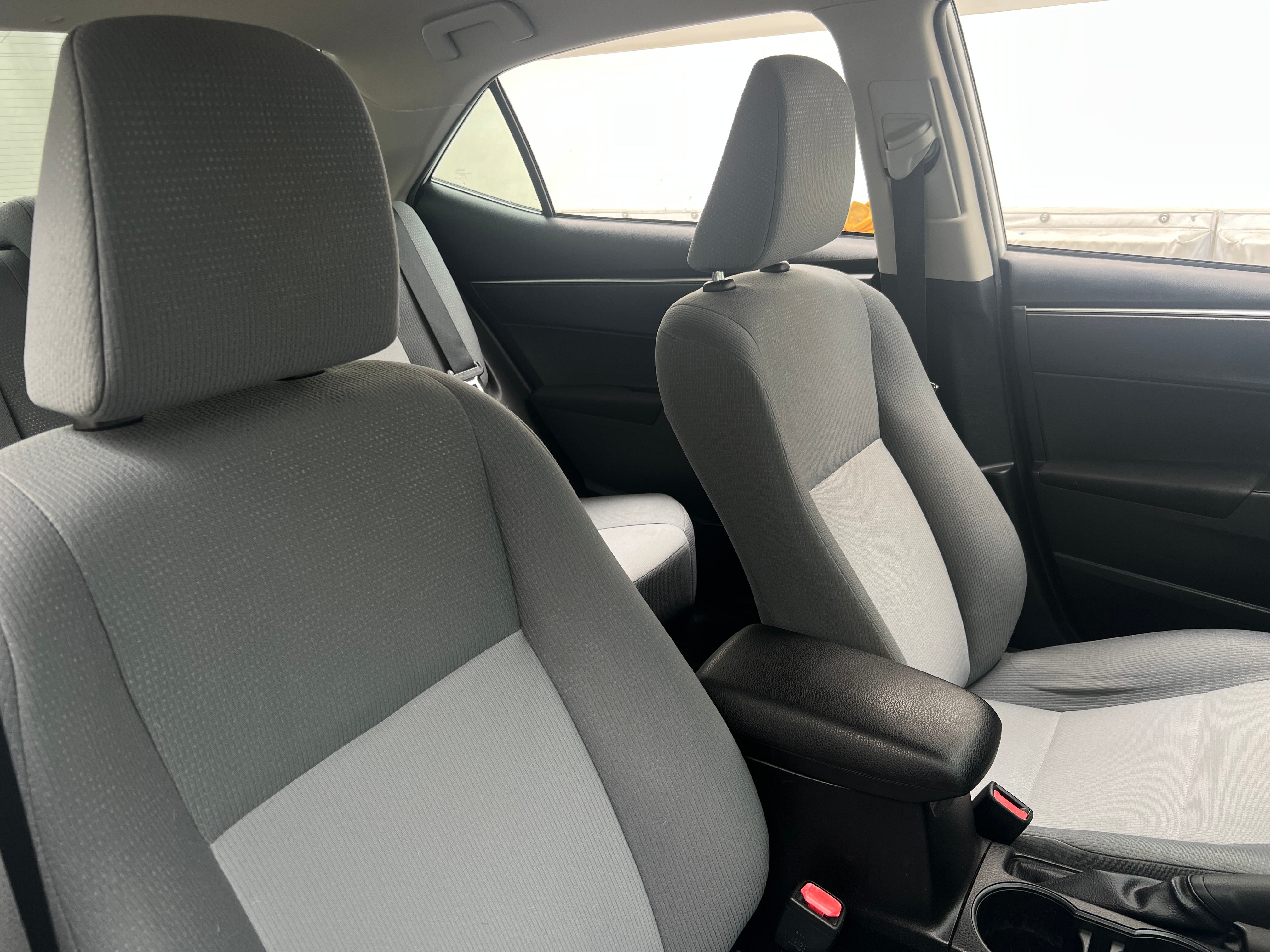 2014 Toyota Corolla L 2