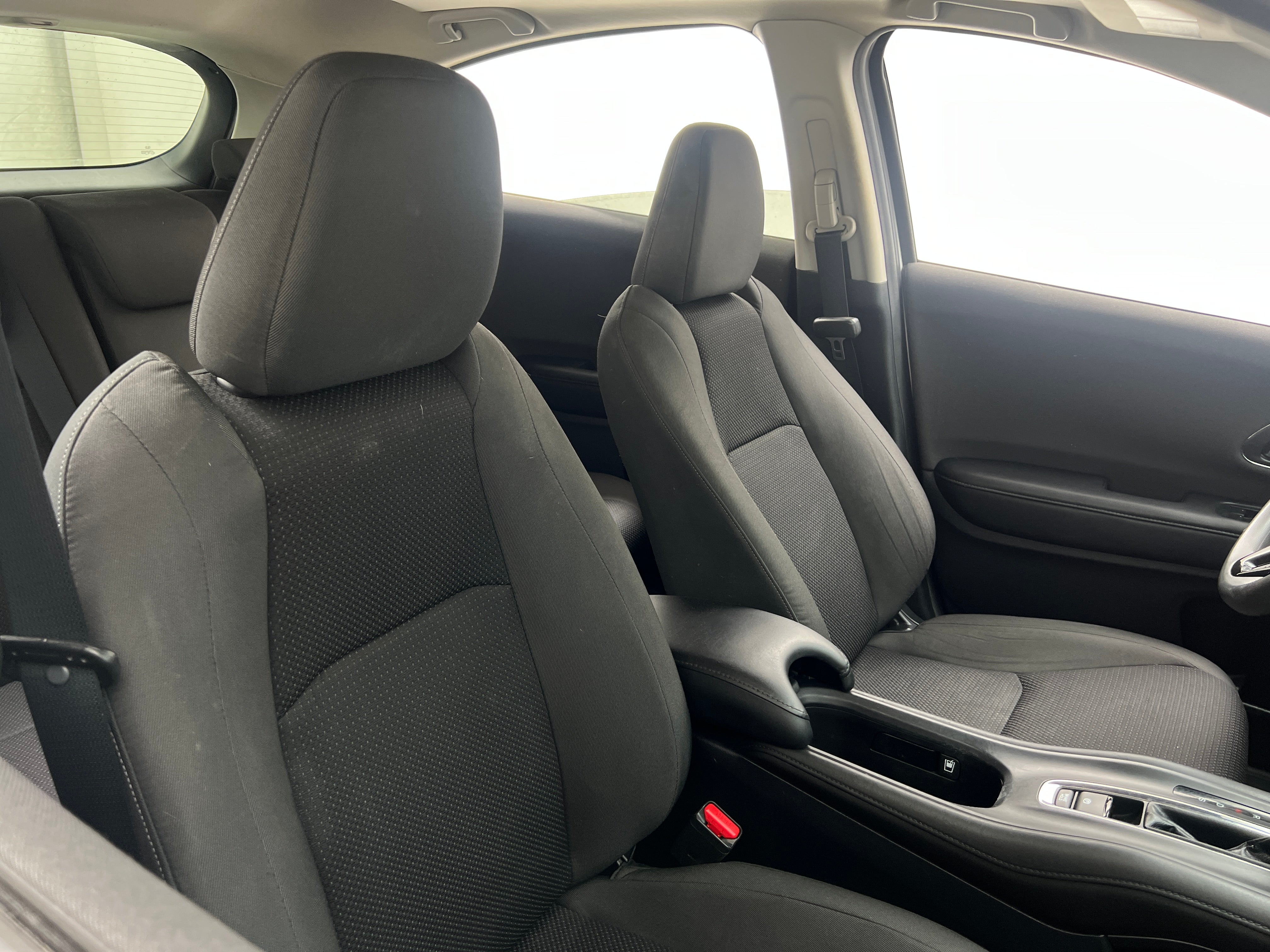 2020 Honda HR-V EX 2