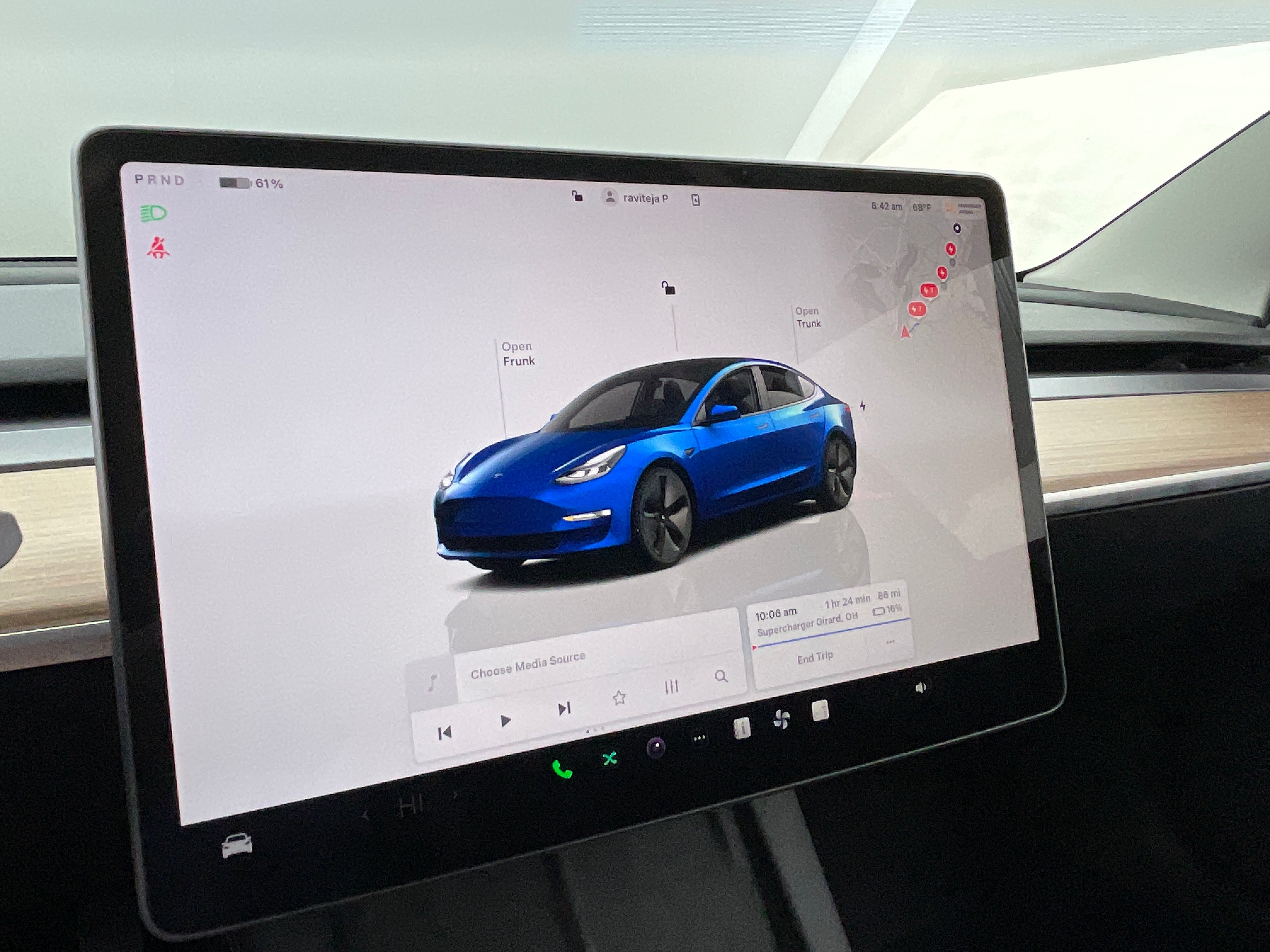 2023 Tesla Model 3 Standard Range 3
