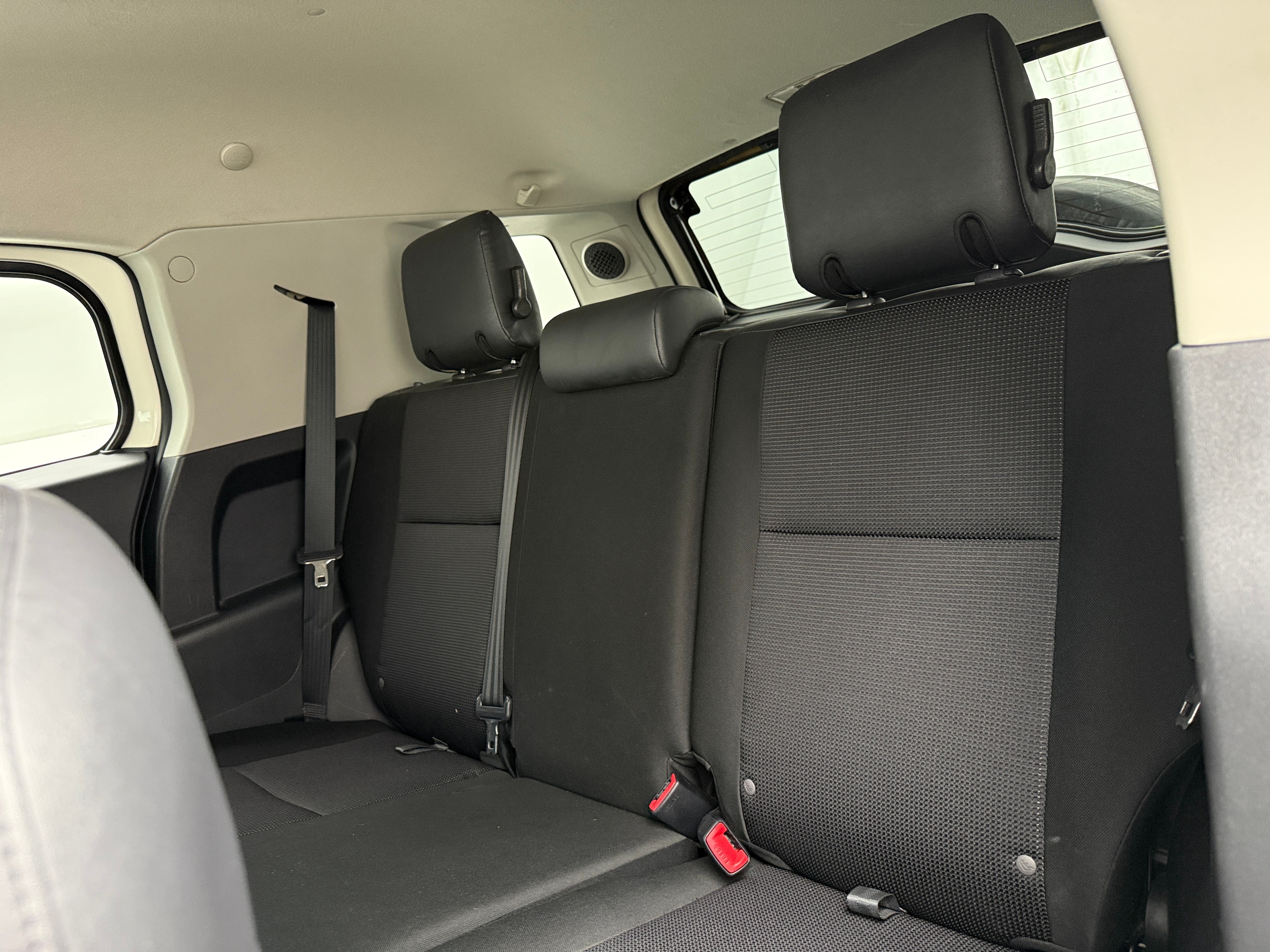 2014 Toyota FJ Cruiser Base 6