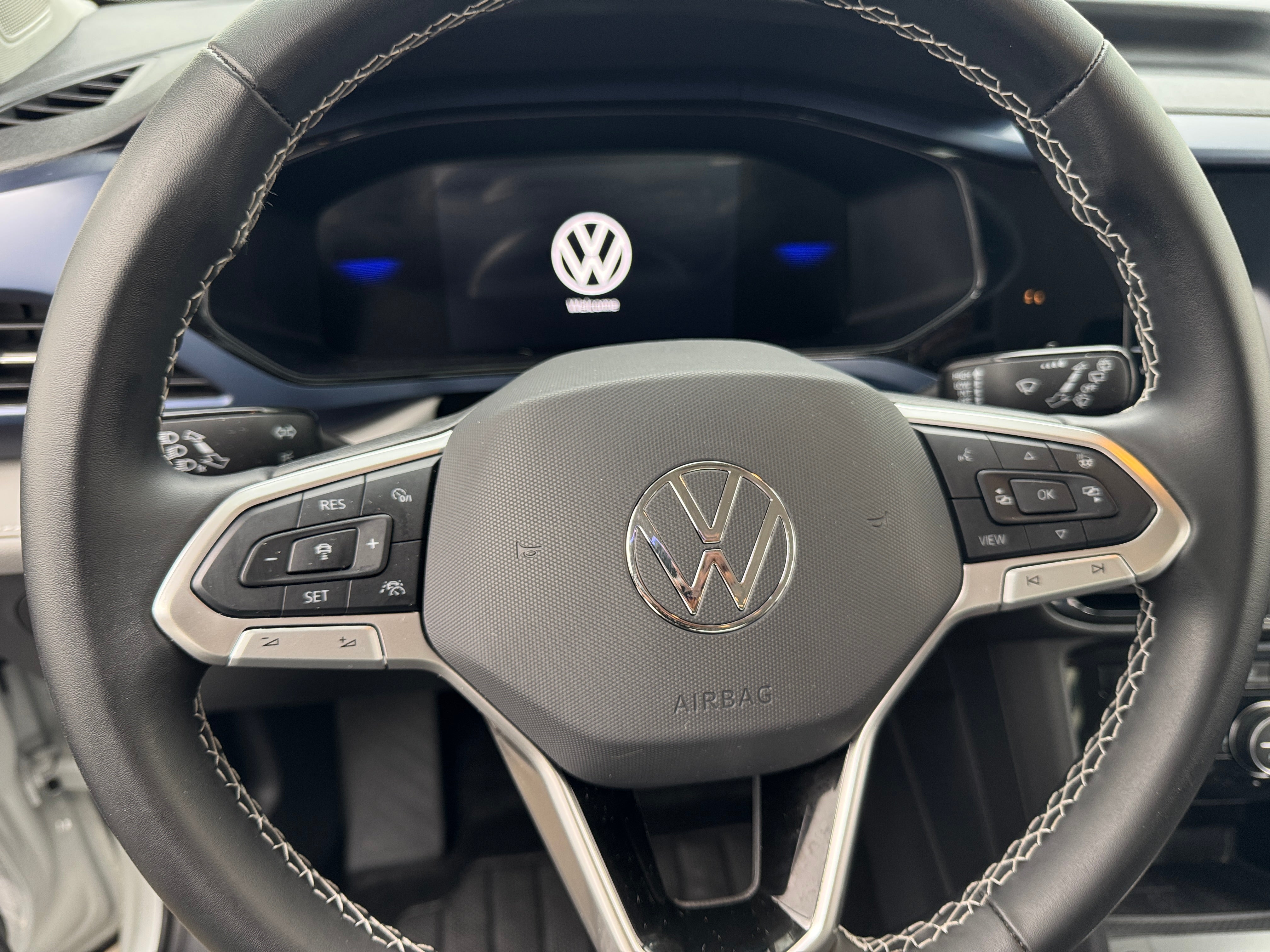 2024 Volkswagen Taos SE 5