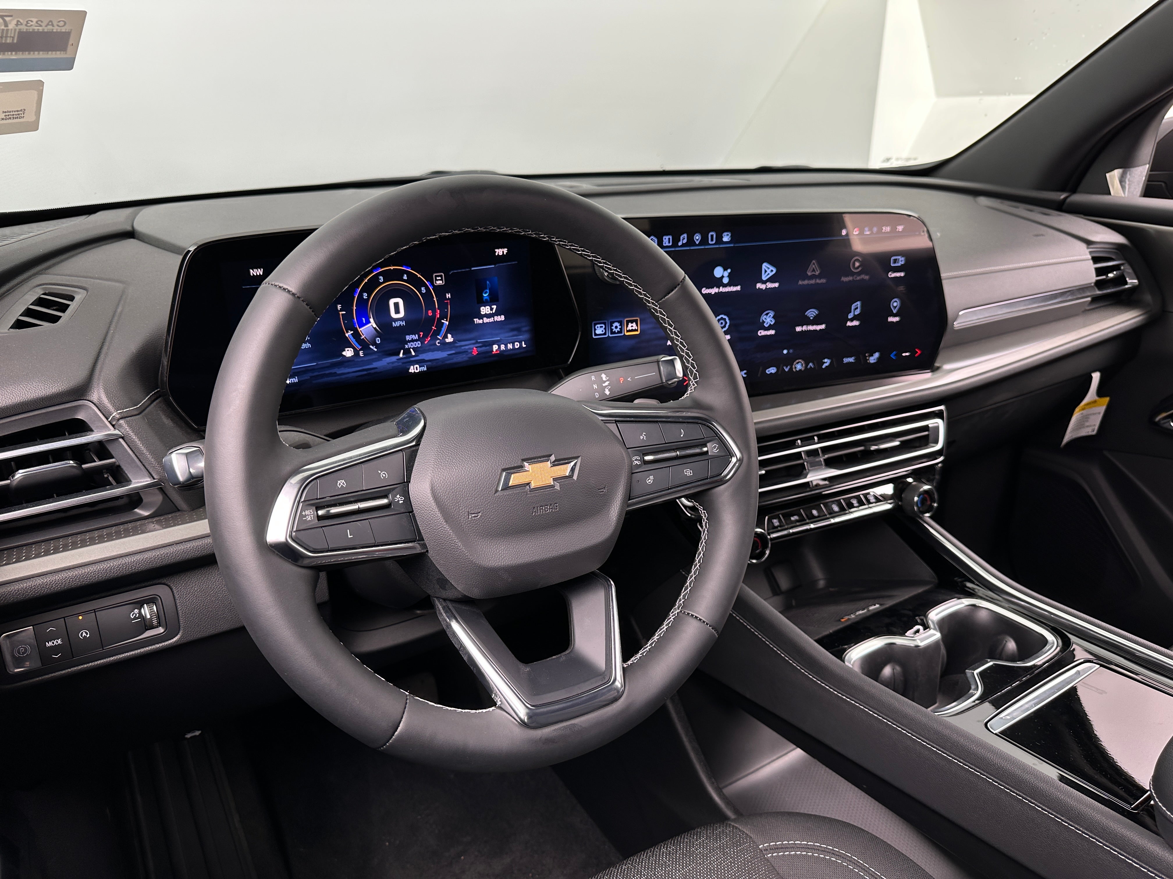 2024 Chevrolet Traverse LT 3