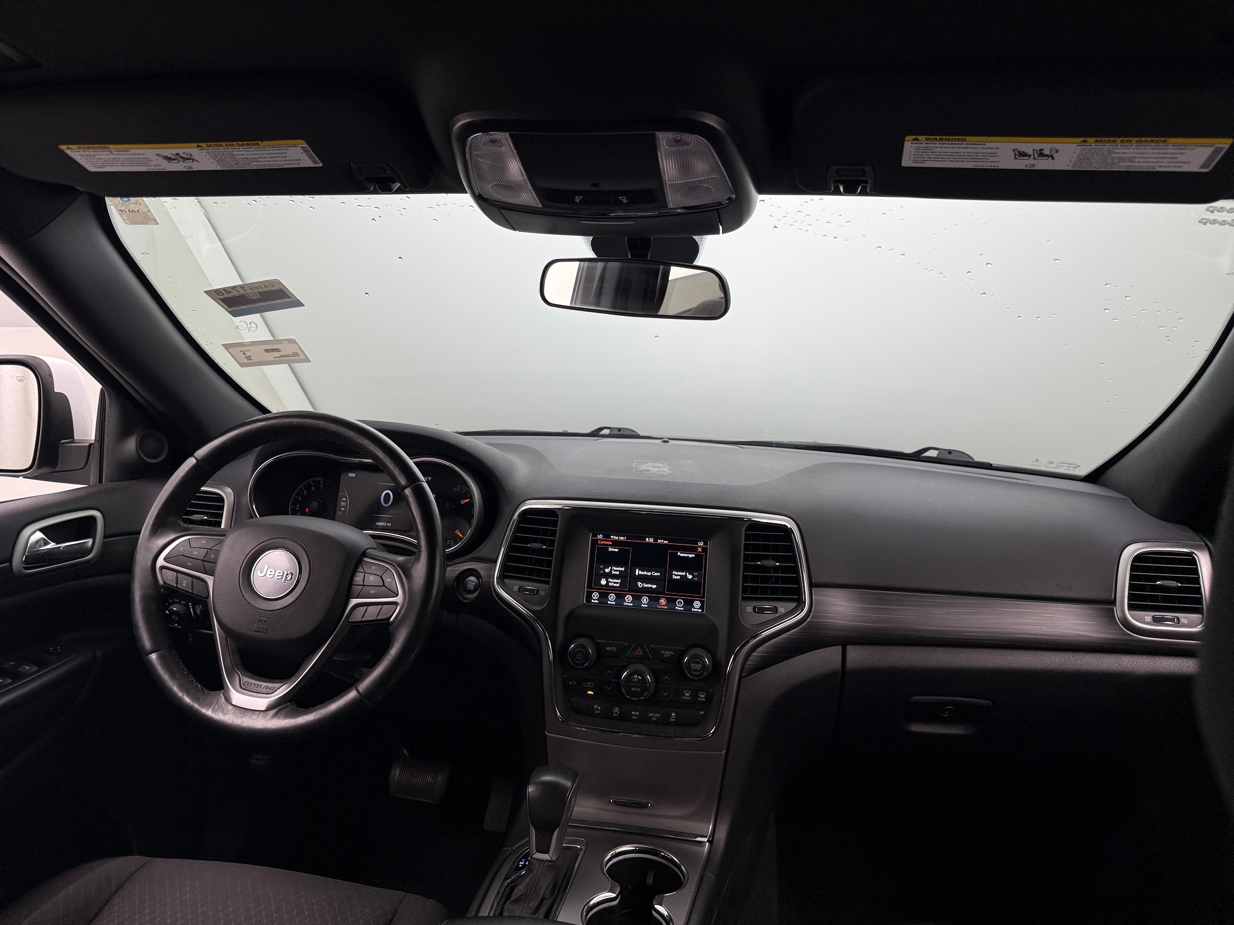 2021 Jeep Grand Cherokee Laredo 3