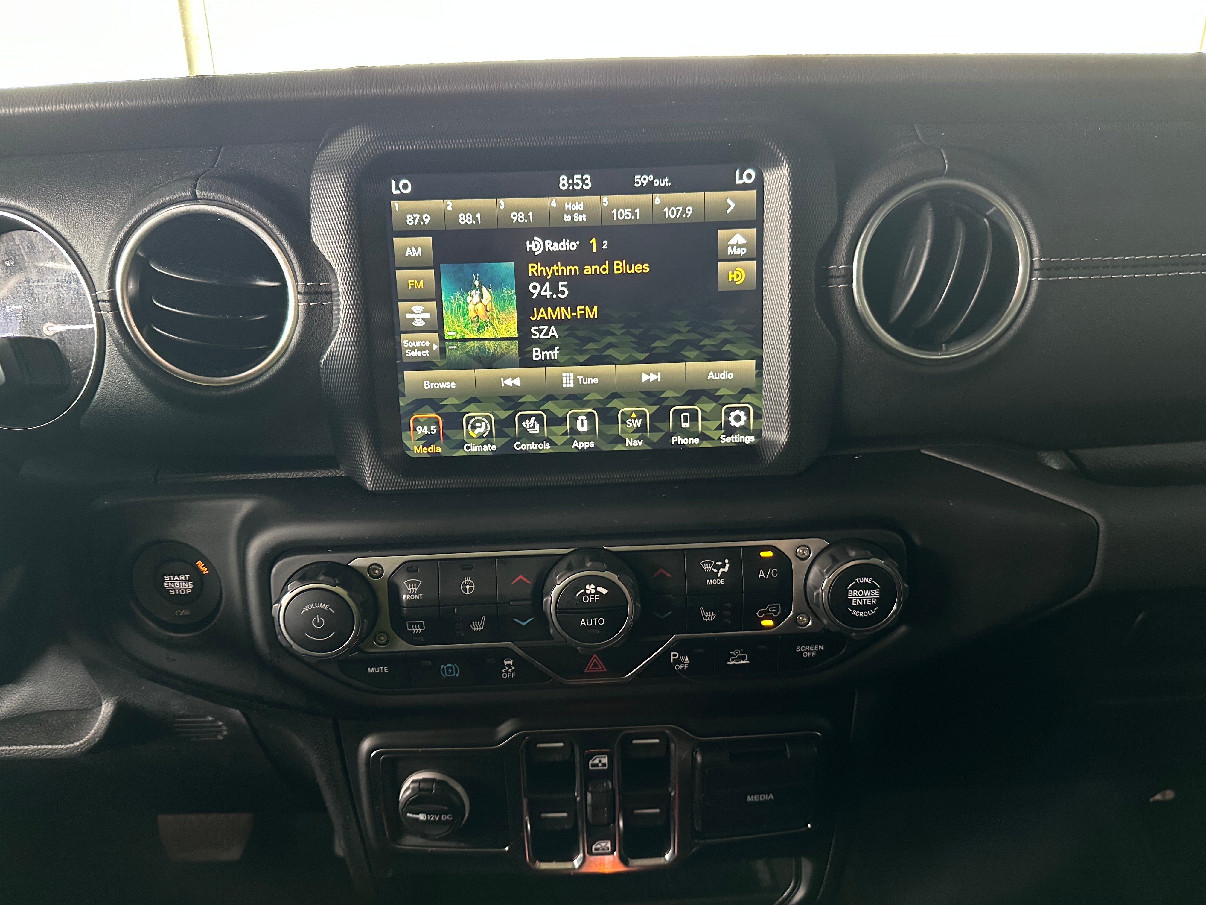 2021 Jeep Wrangler Unlimited Sahara 4xe 3