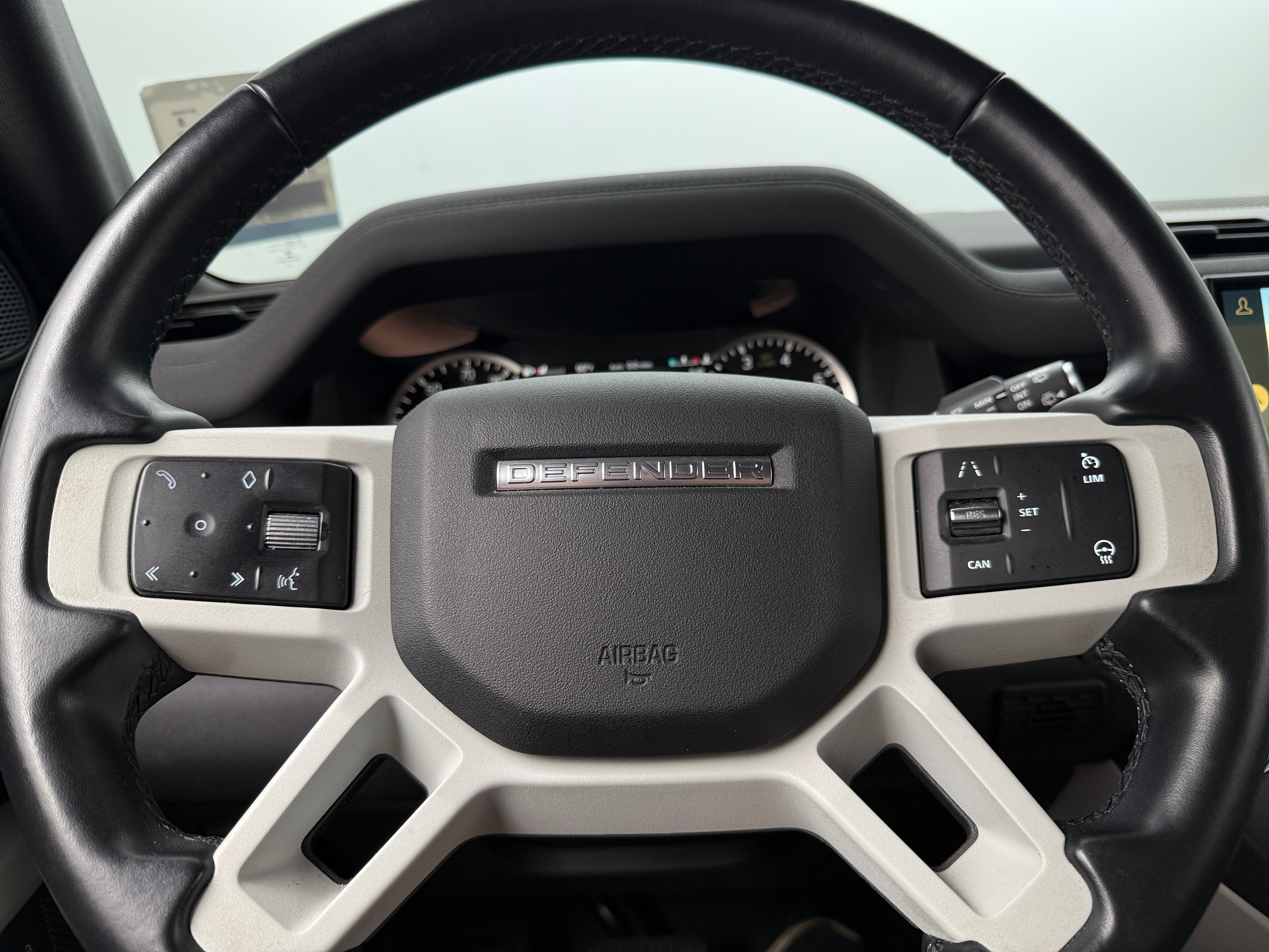 2023 Land Rover Defender 110 5