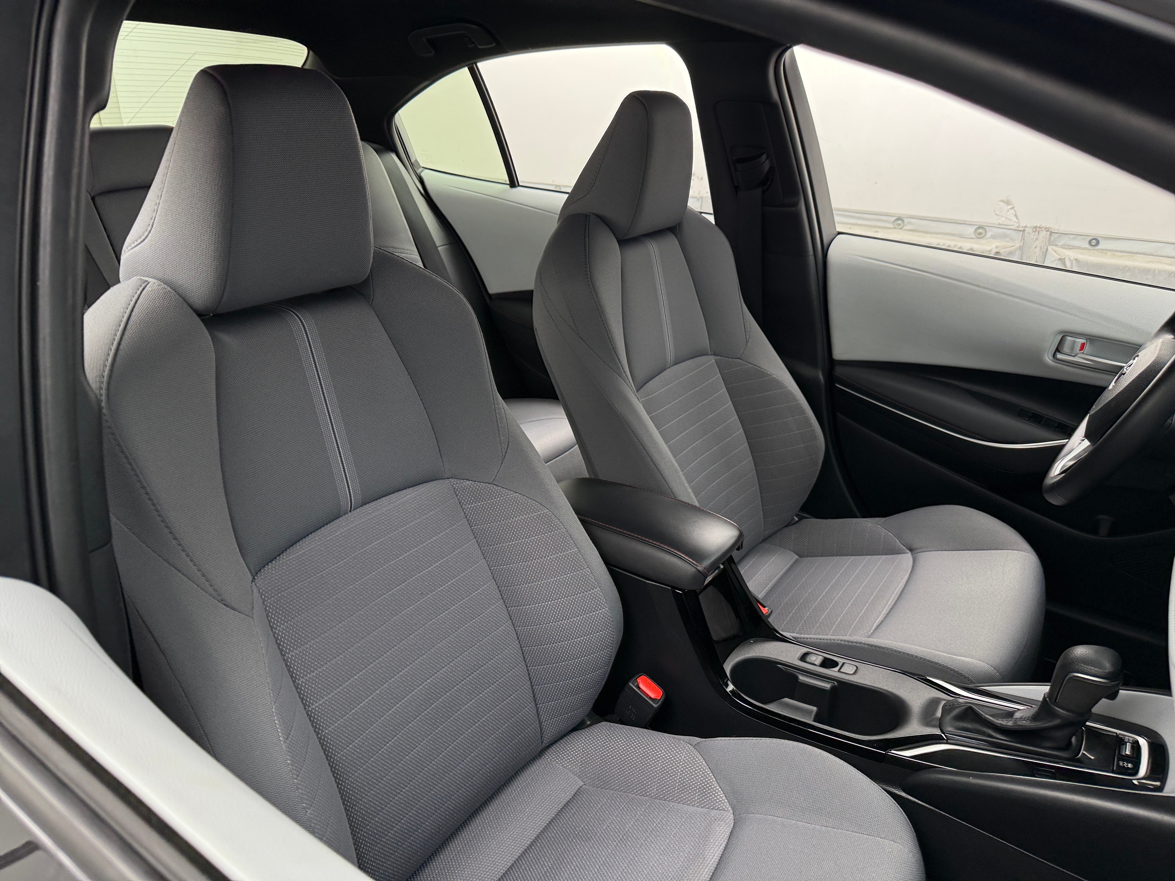 2024 Toyota Corolla SE 2
