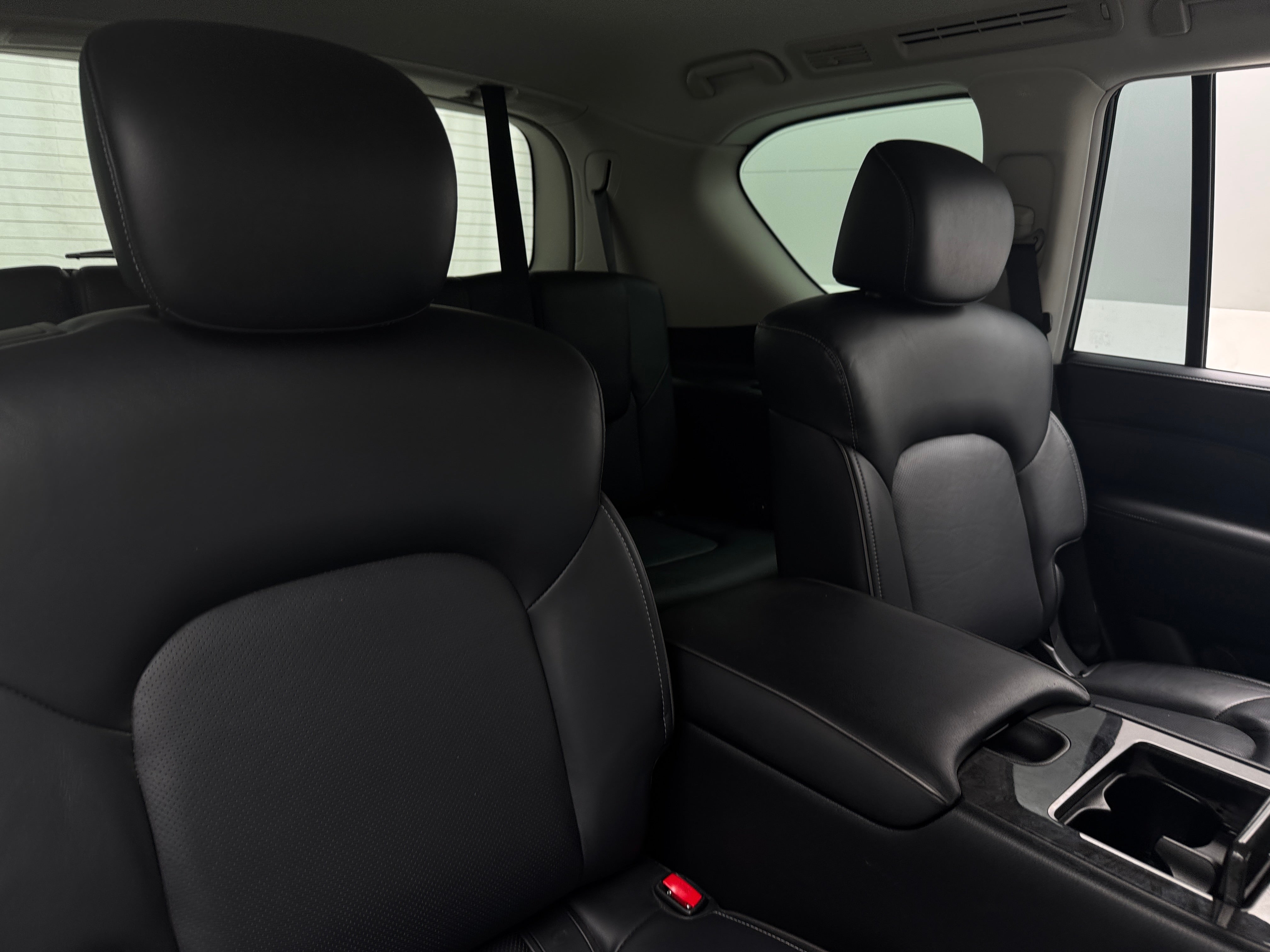 2020 INFINITI QX80 Luxe 5
