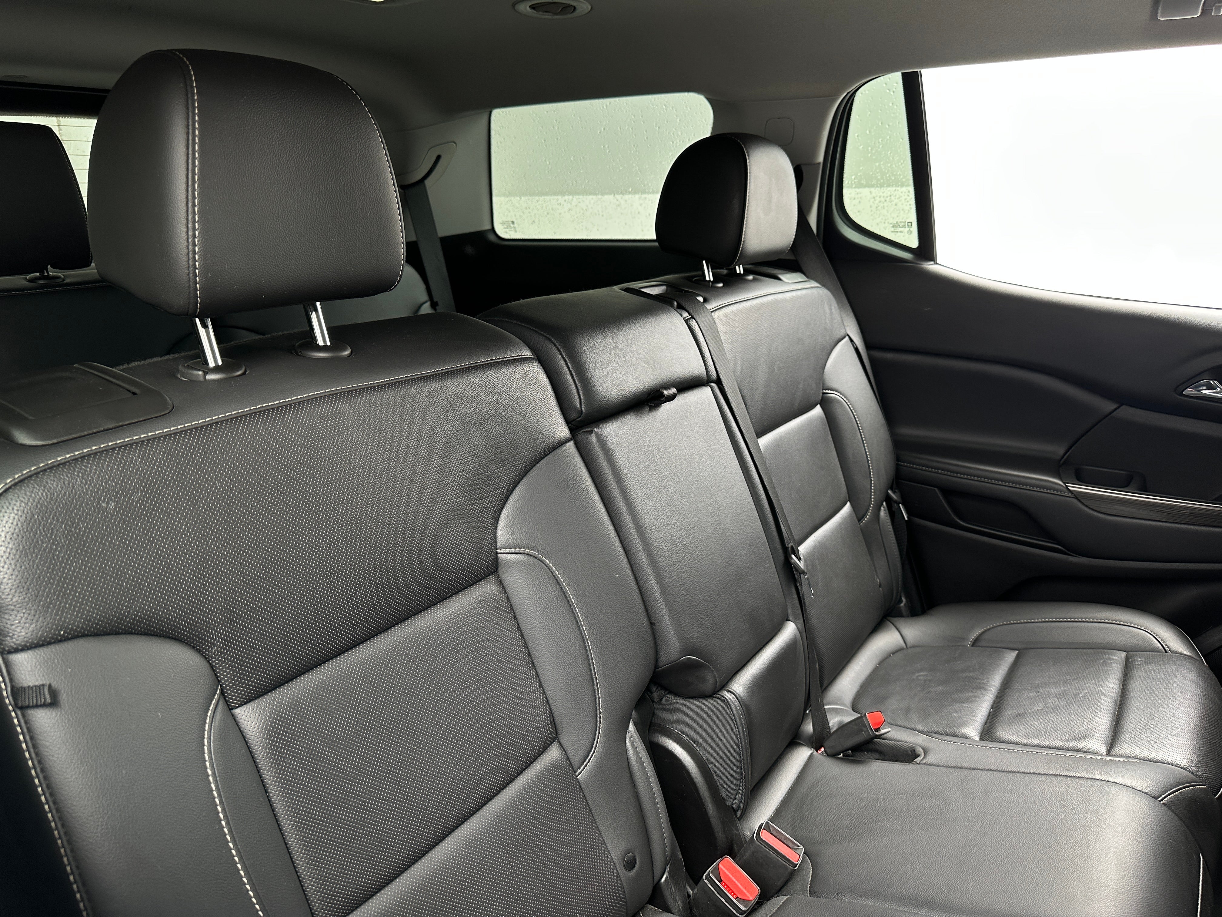 2023 GMC Acadia SLT 5
