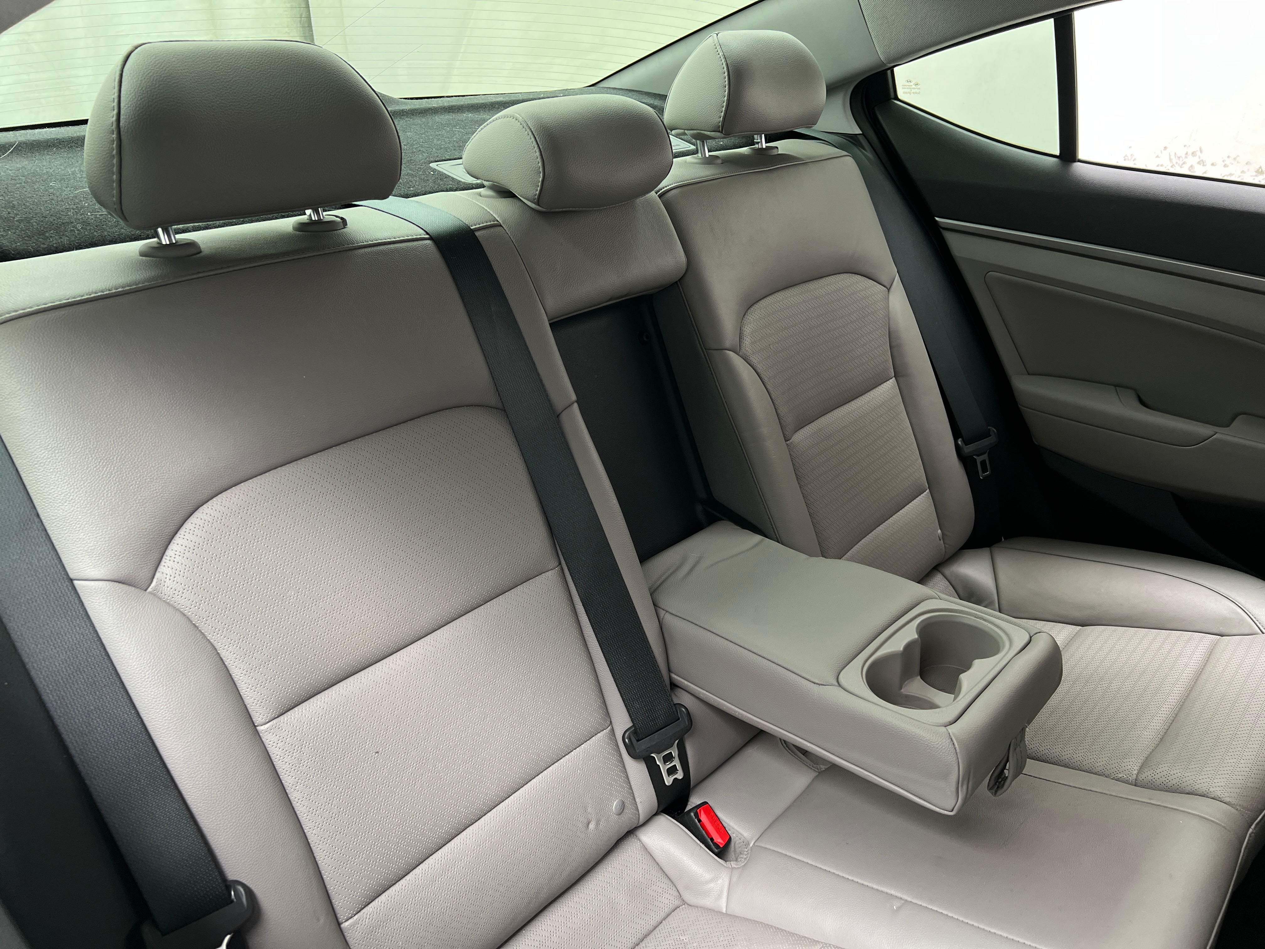 2017 Hyundai Elantra Limited Edition 5