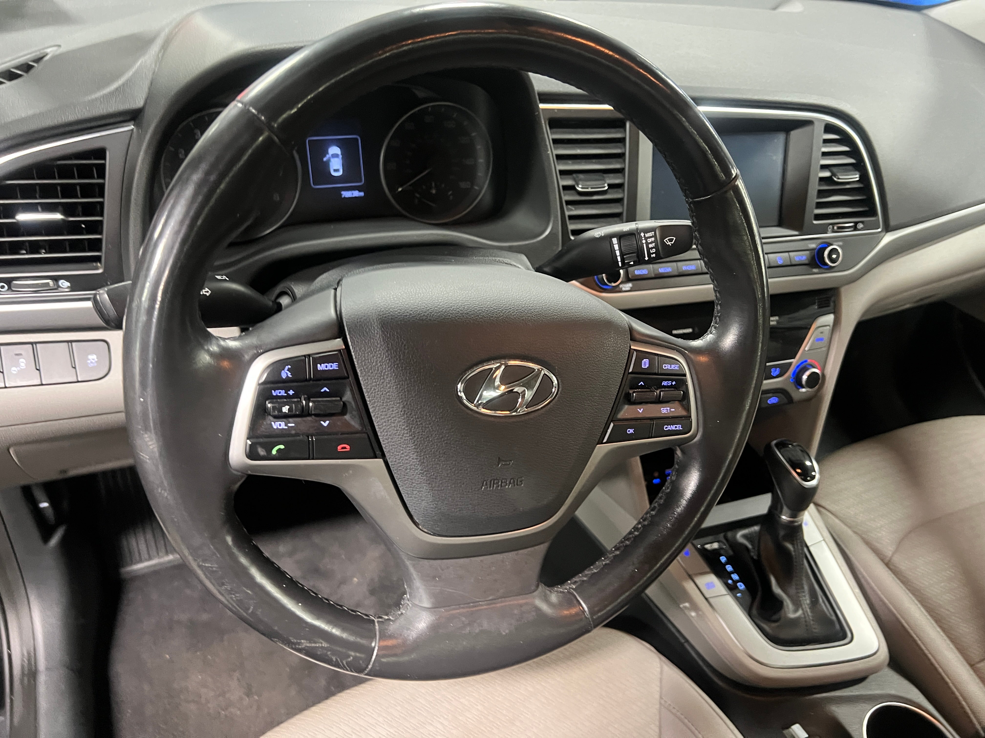 2017 Hyundai Elantra Limited Edition 4