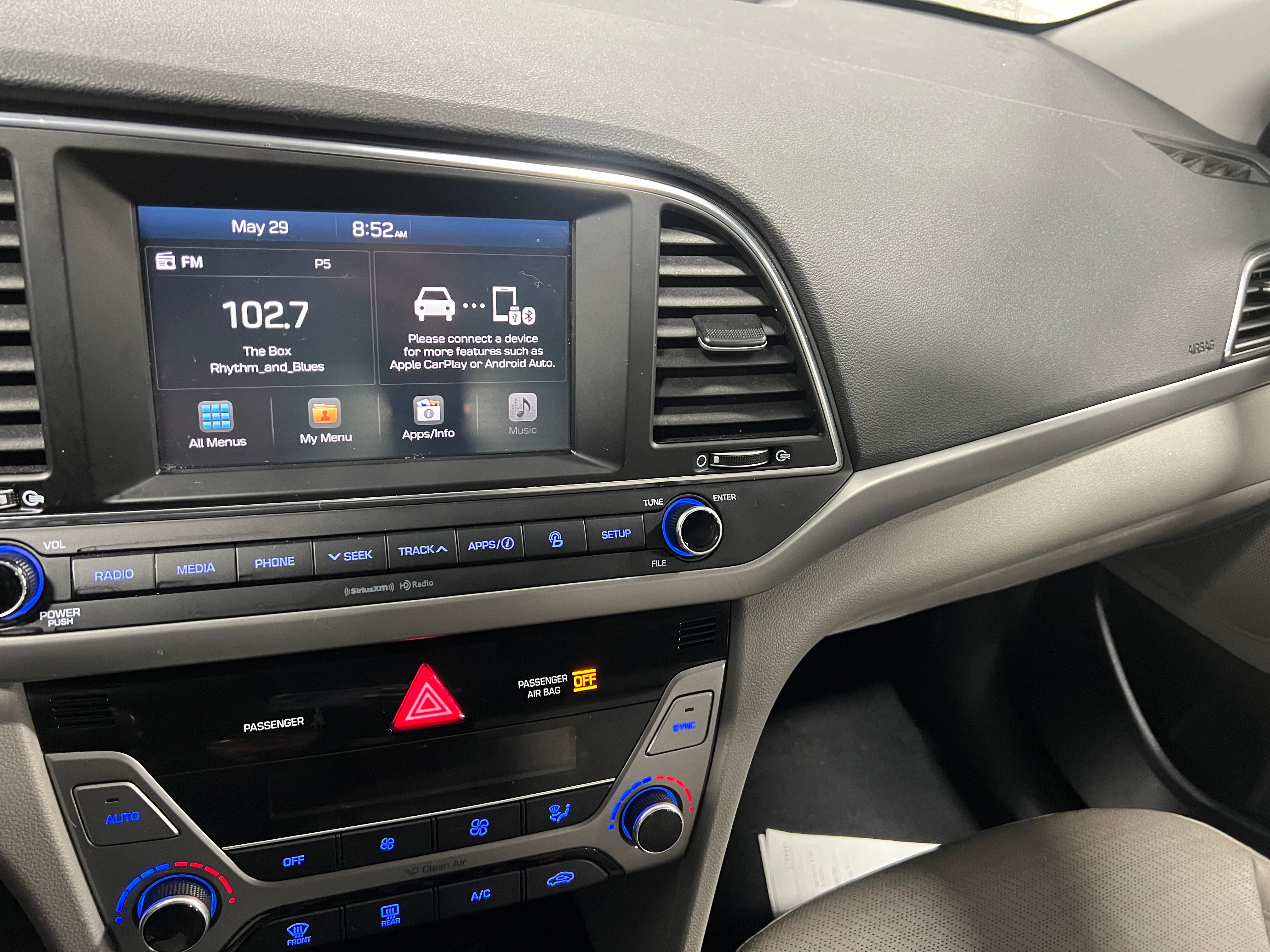 2017 Hyundai Elantra Limited Edition 3