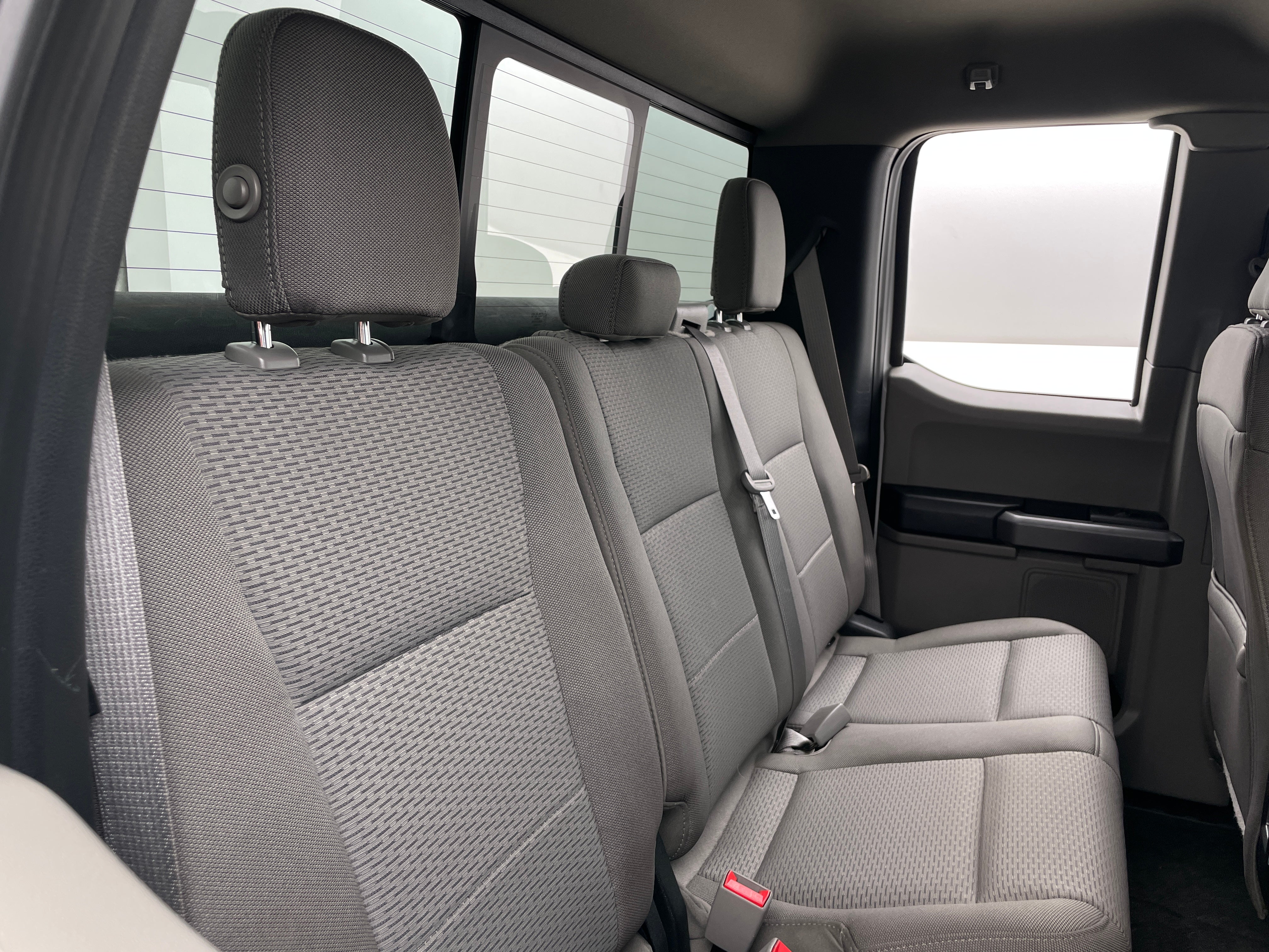 2019 Ford Econoline E-150 6