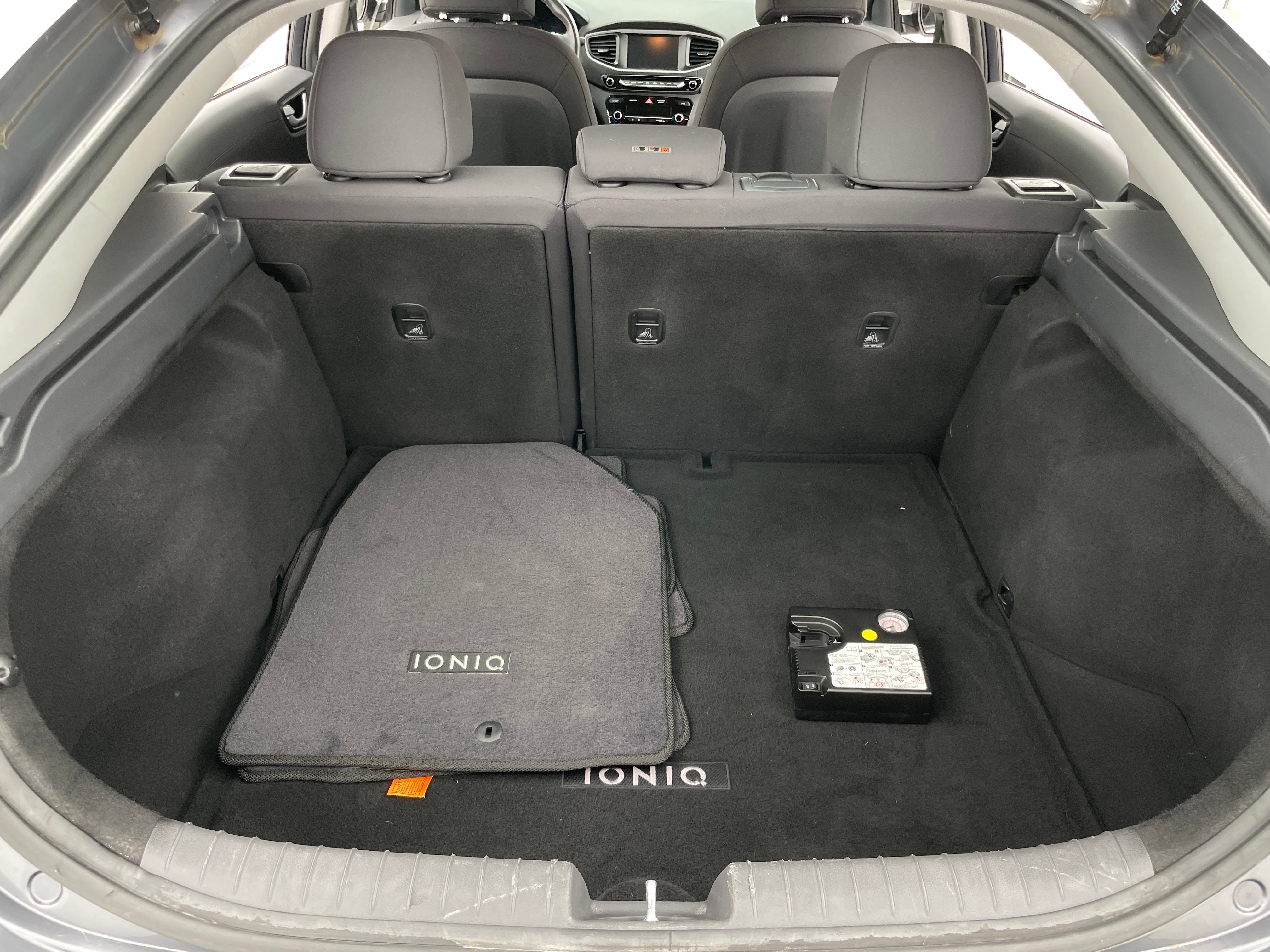 2017 Hyundai Ioniq SEL 7