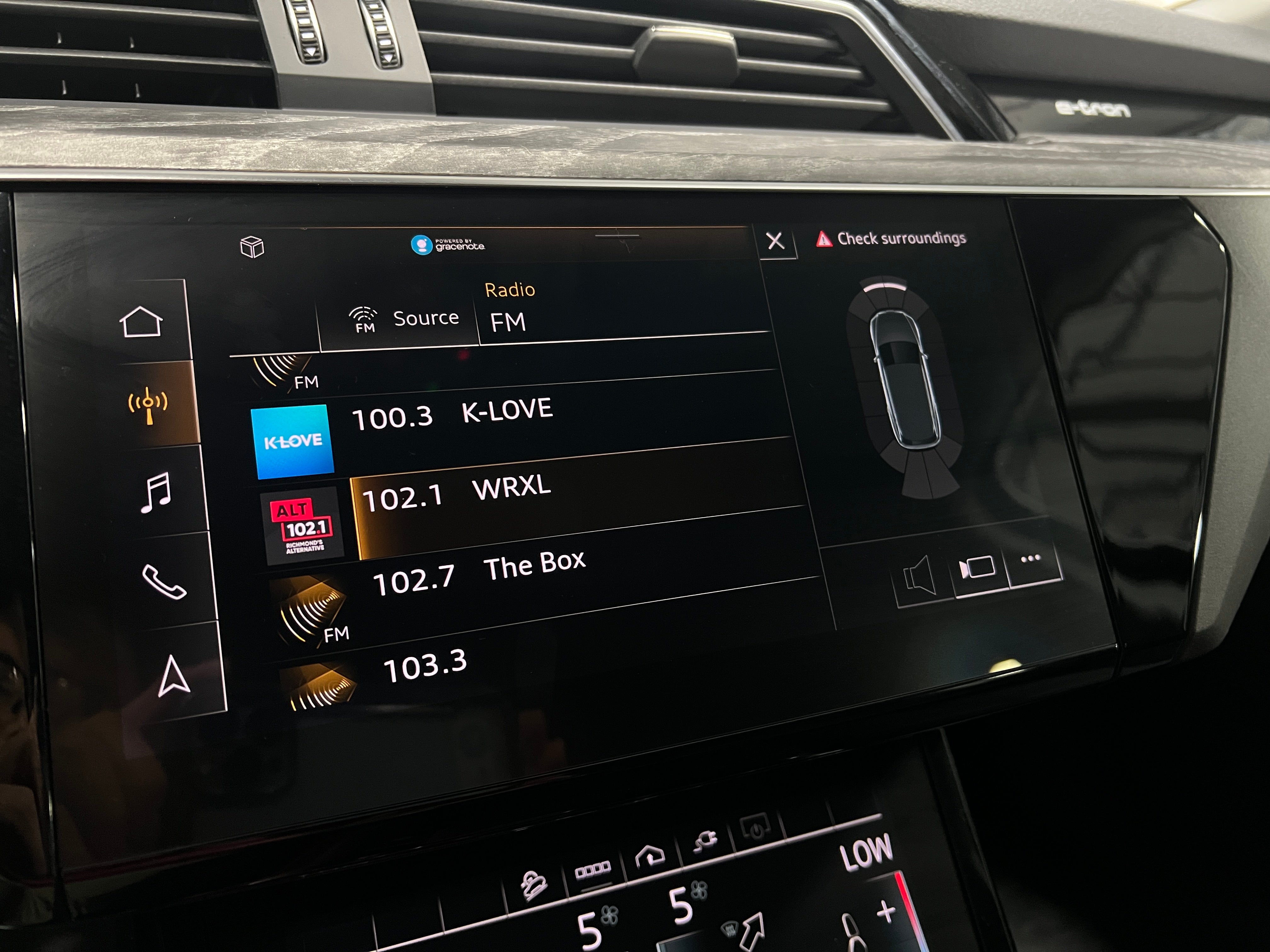 2022 Audi e-tron Premium 3