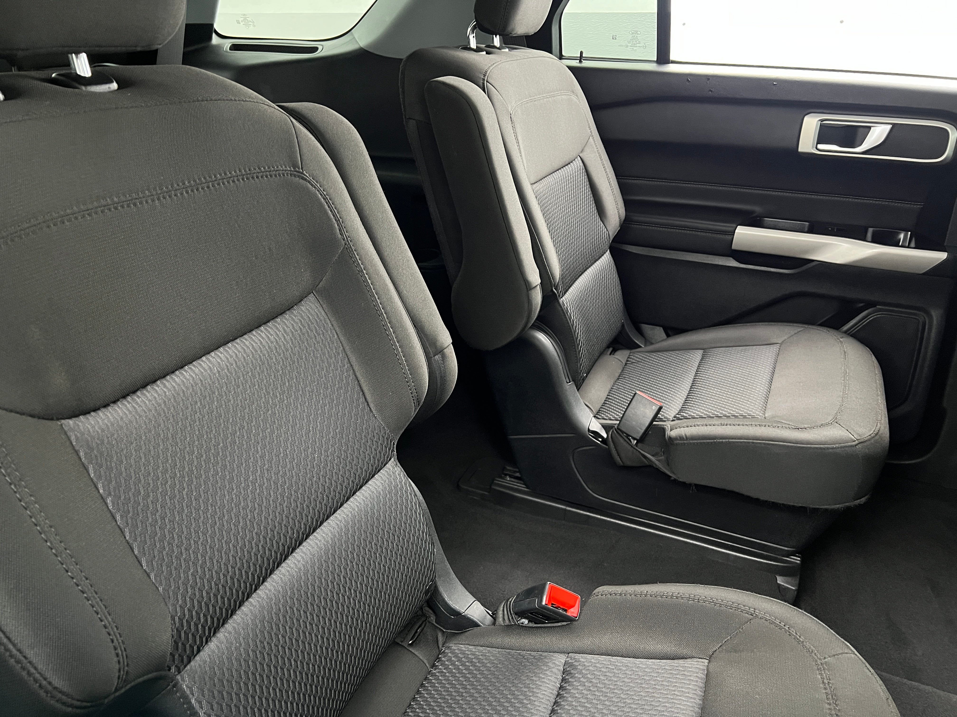 2023 Ford Explorer XLT 6