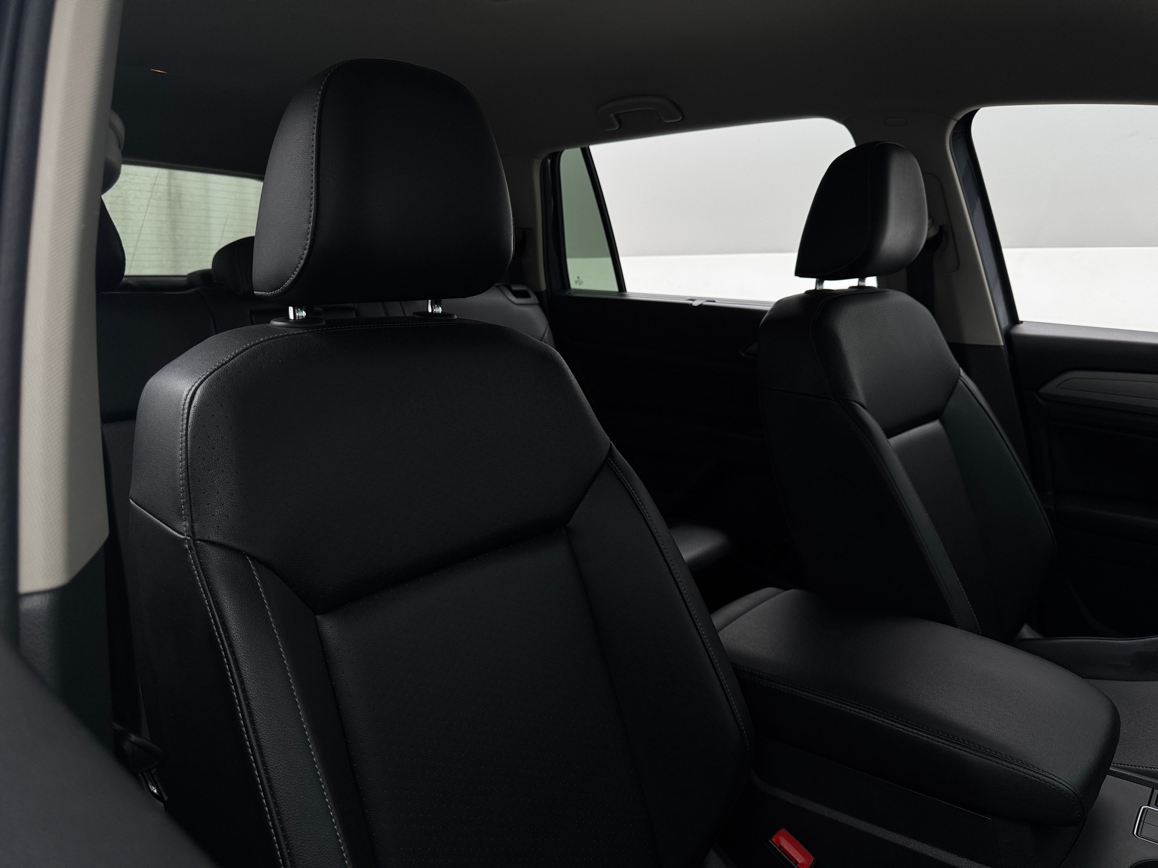 2019 Volkswagen Atlas SE 2