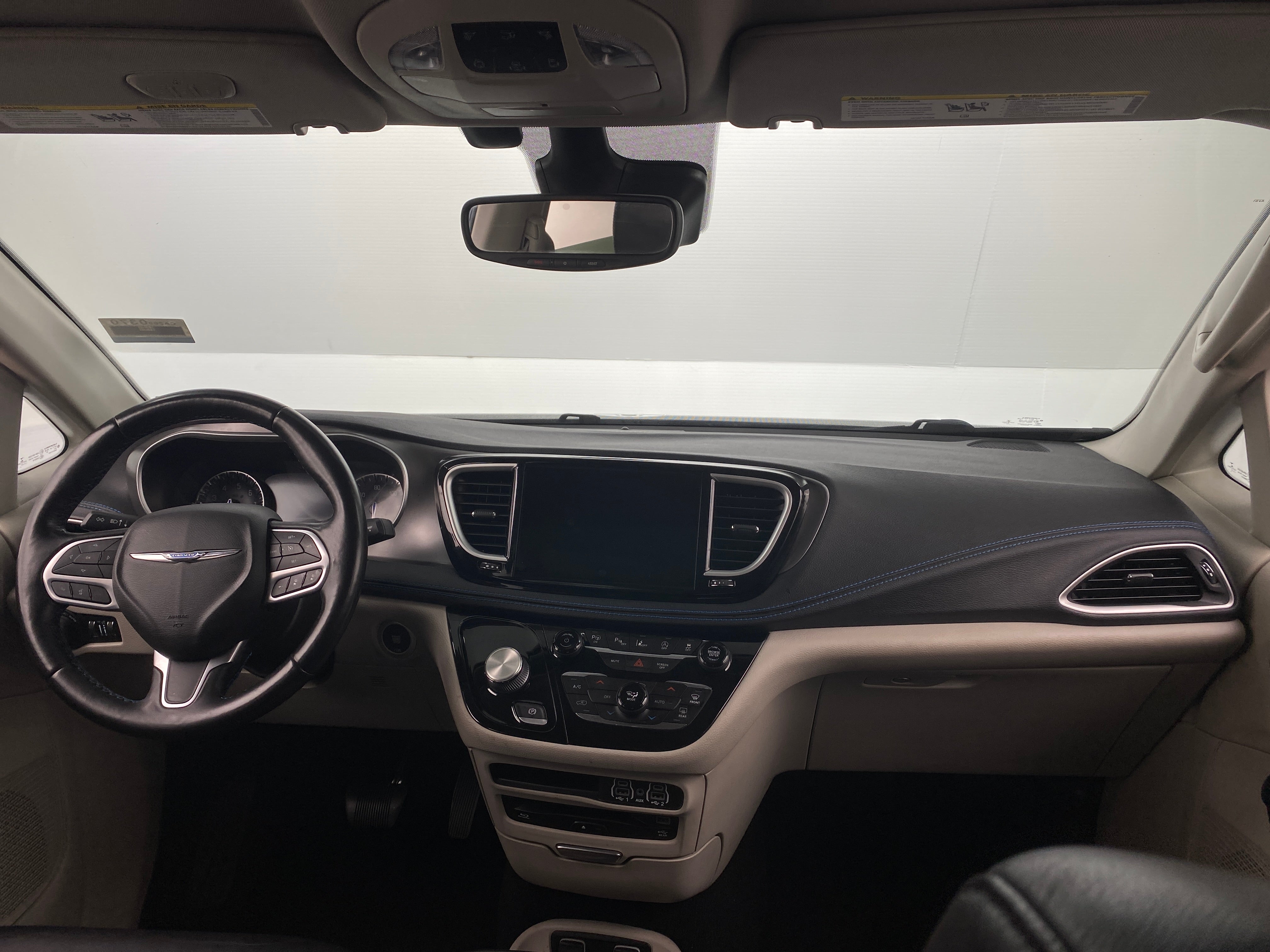 Thumbnail: 2021 Chrysler Pacifica - 2