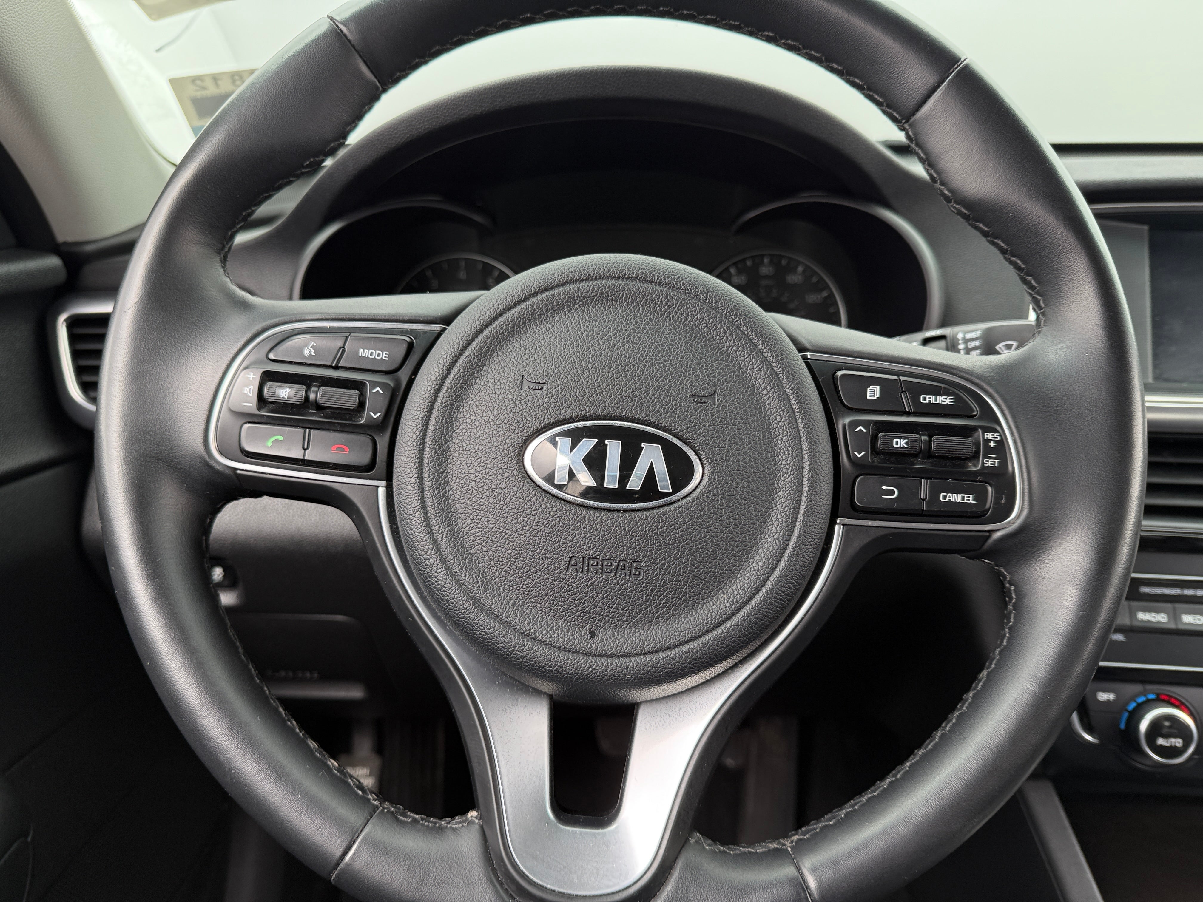 2018 Kia Optima EX 4
