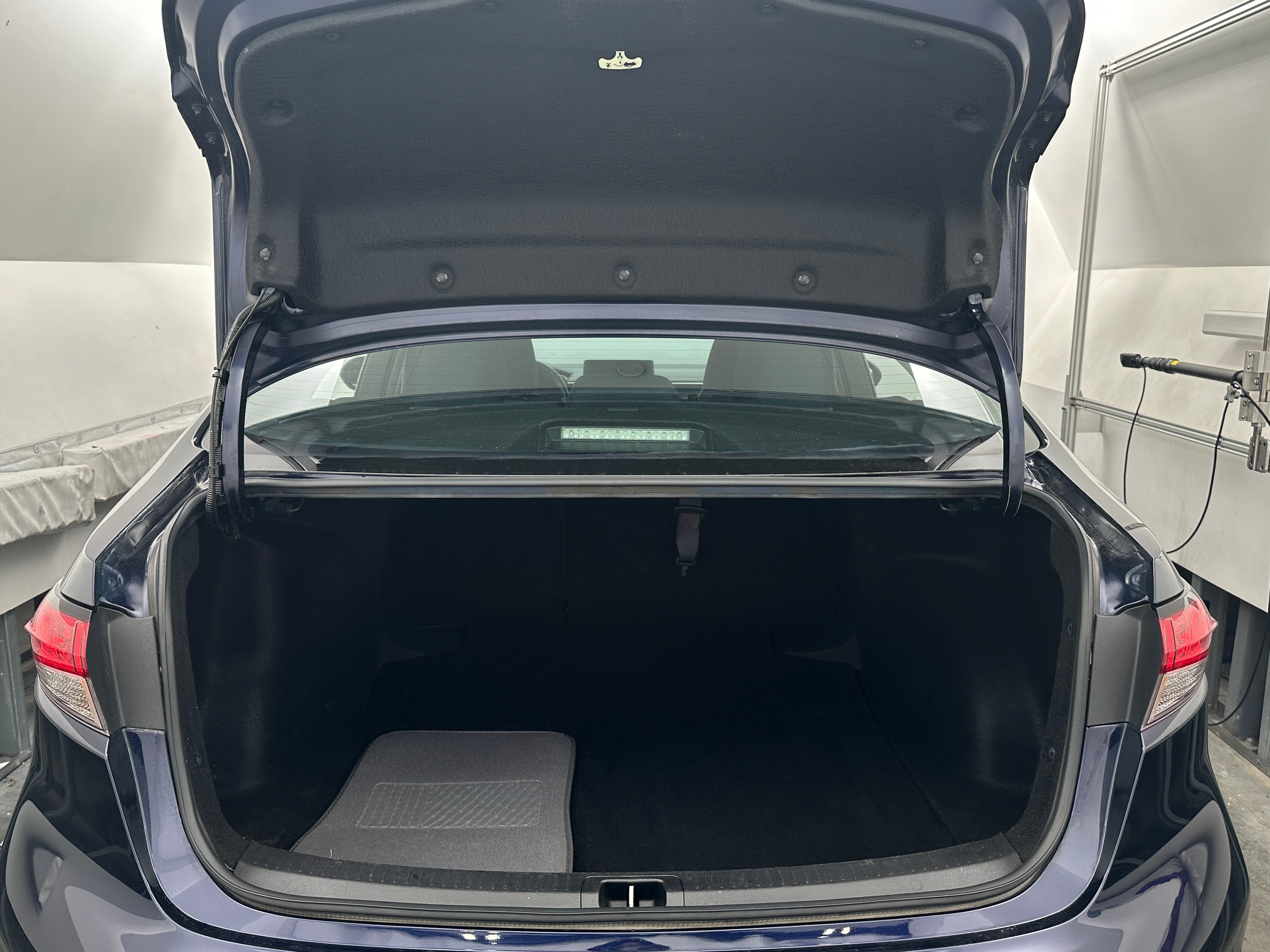 2023 Toyota Corolla LE 7