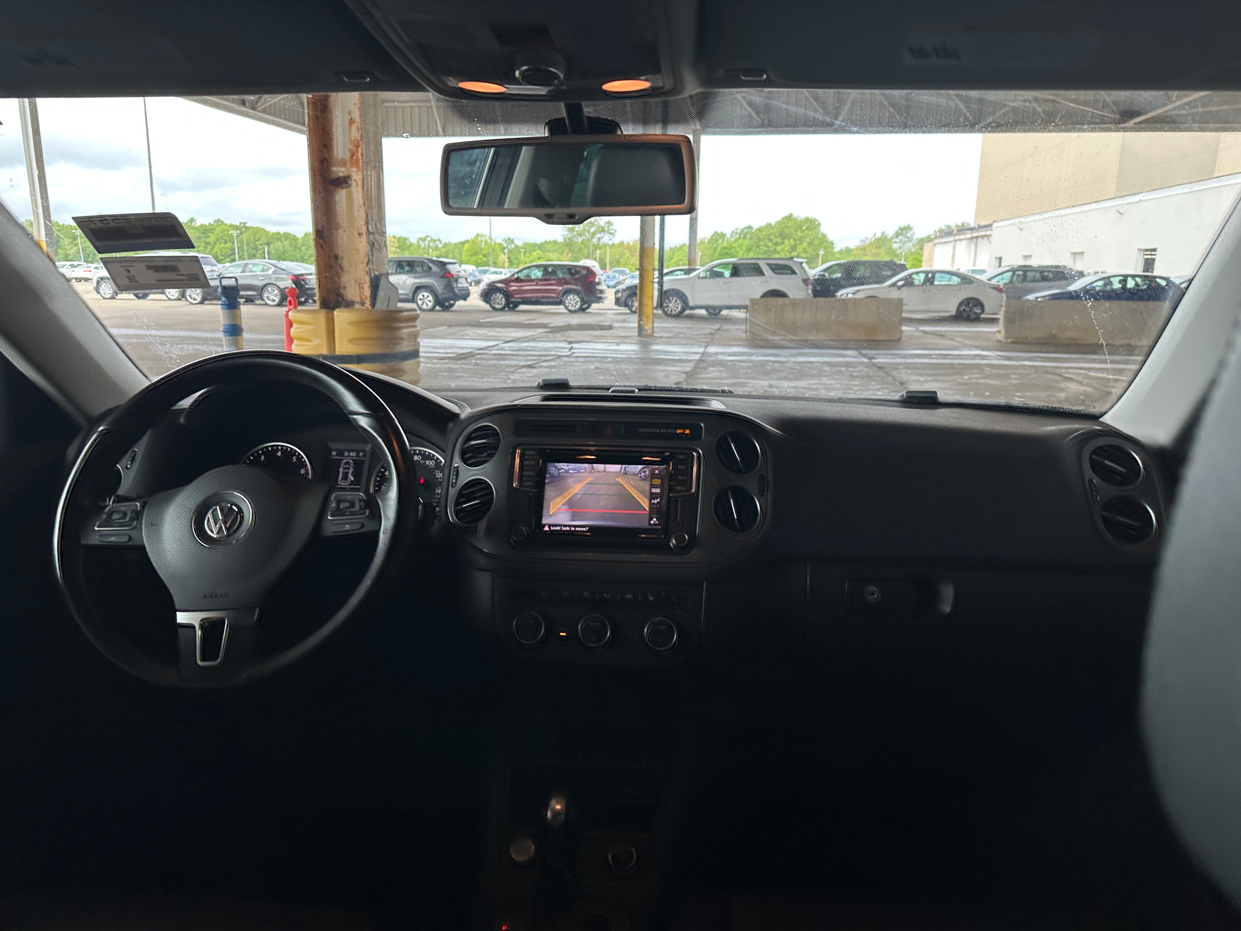 2016 Volkswagen Tiguan SEL 2