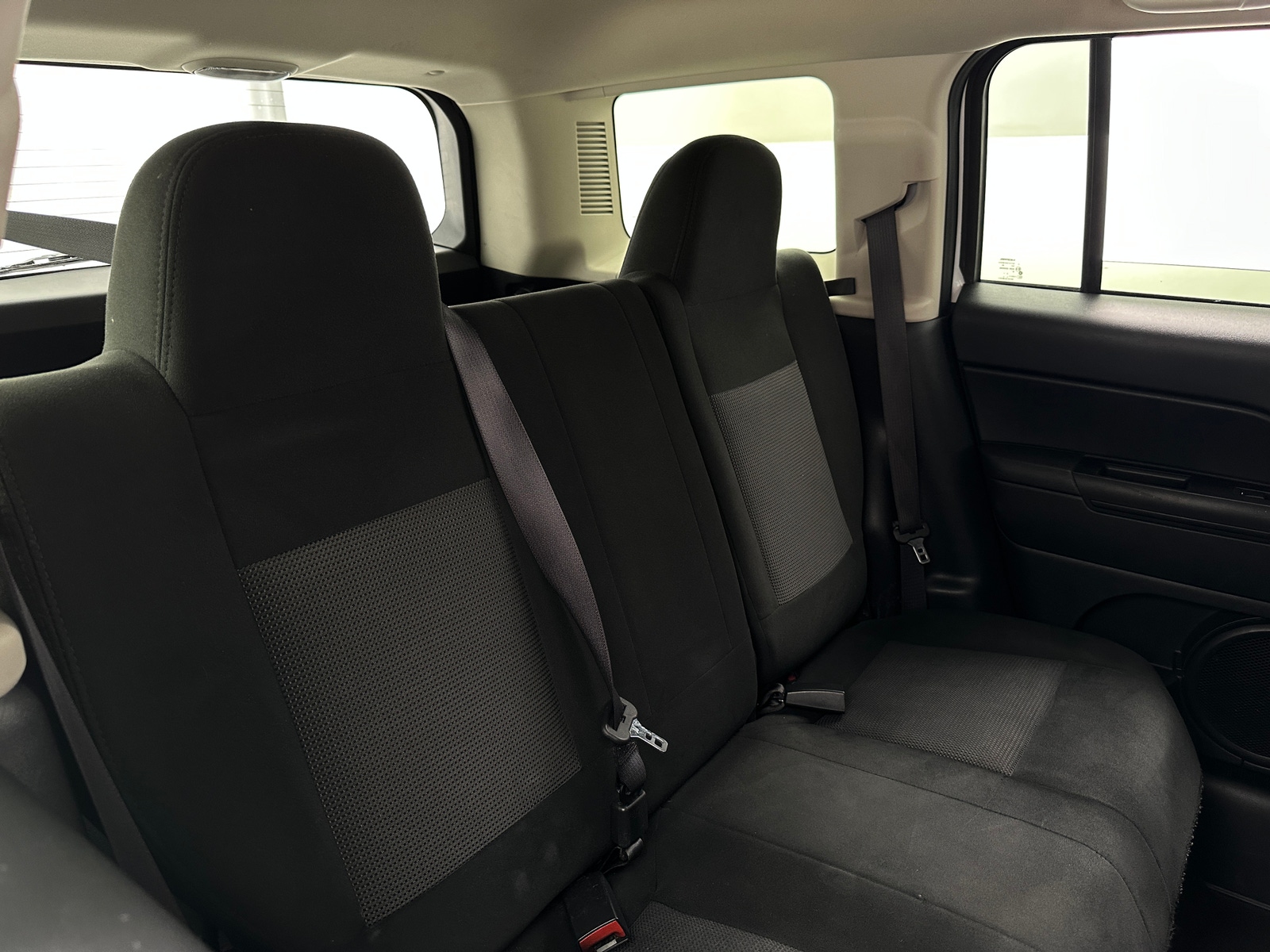 Thumbnail: 2016 Jeep Patriot - 6