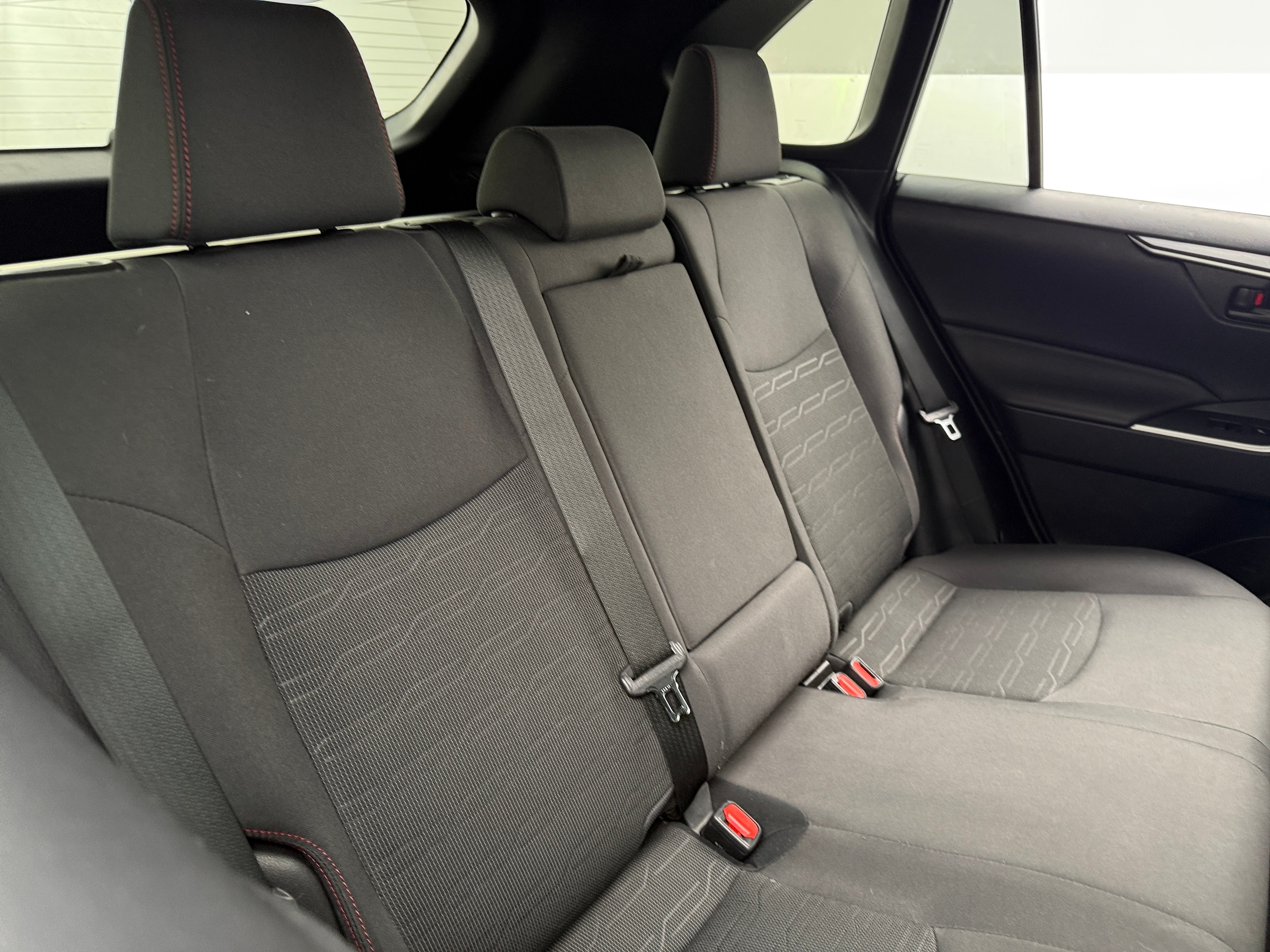 2021 Toyota RAV4 Prime SE 6