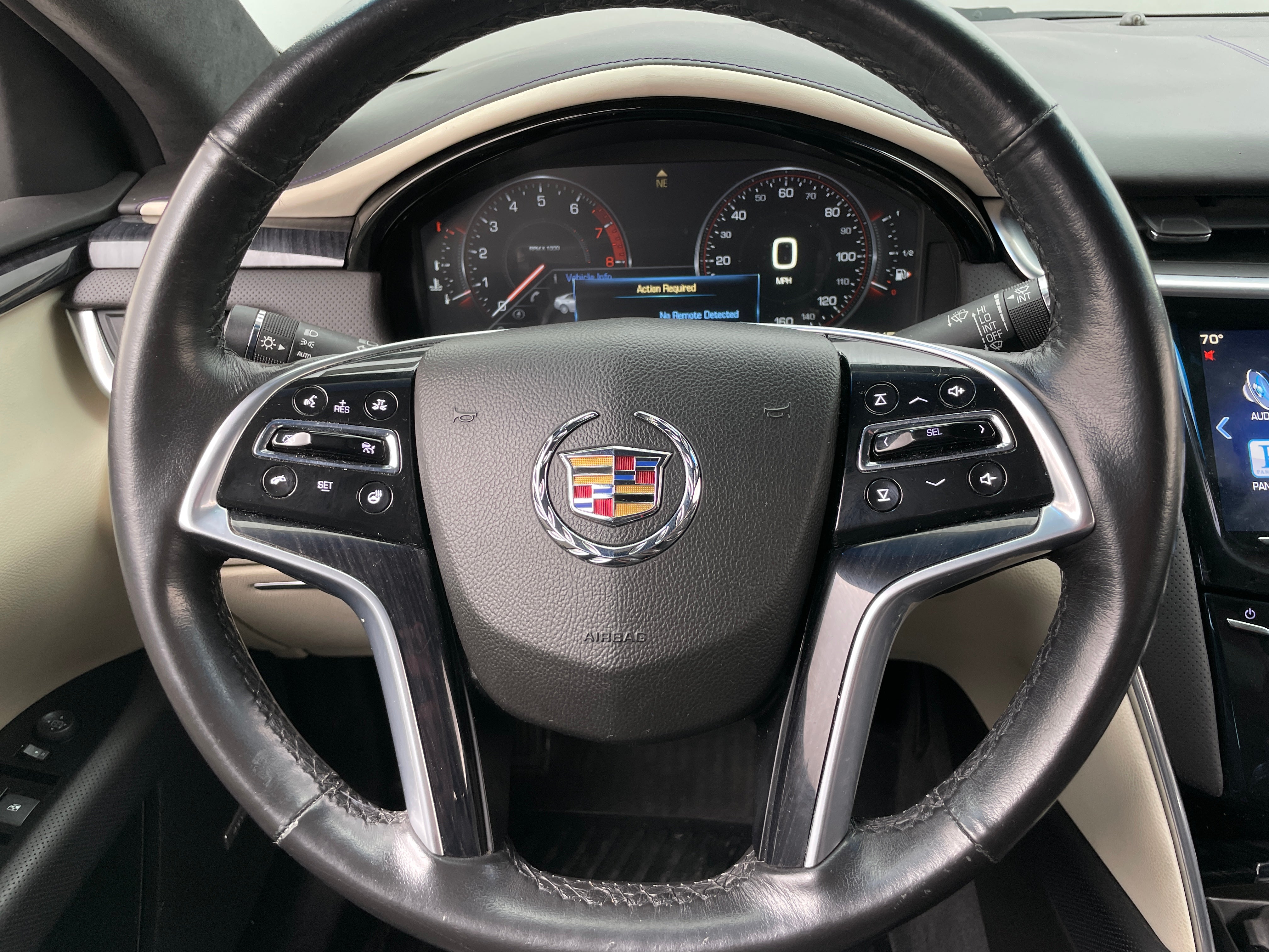 2013 Cadillac XTS Platinum 4