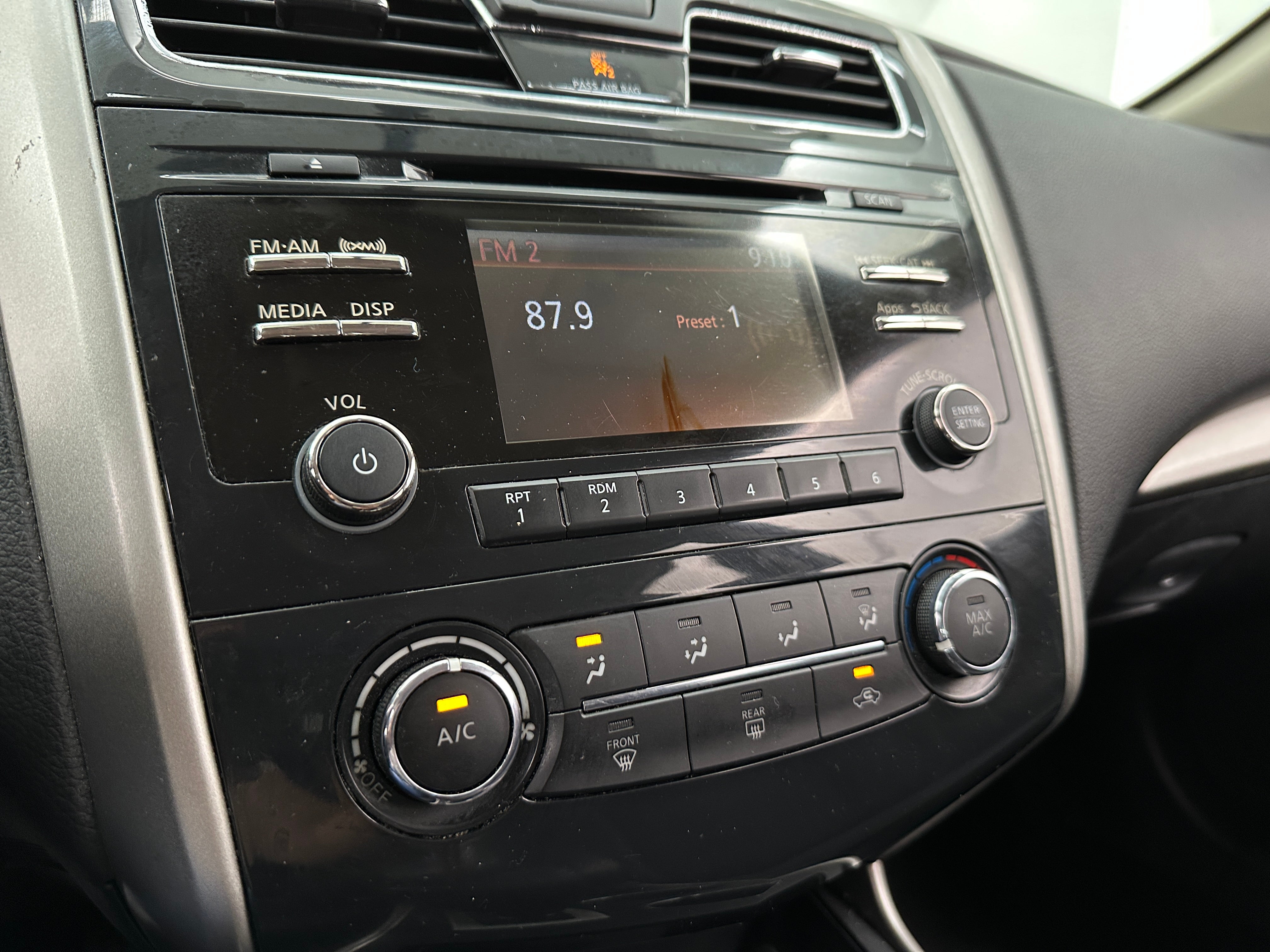 2015 Nissan Altima S 4