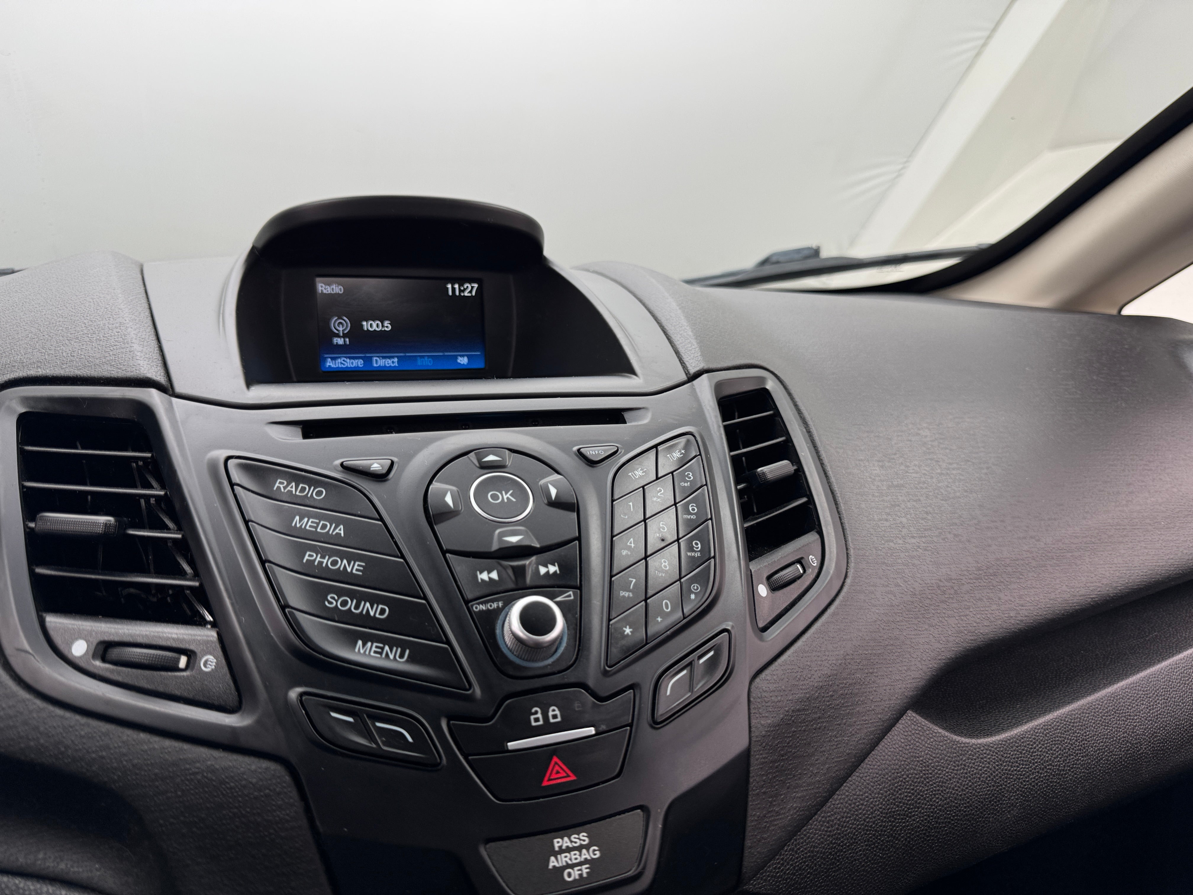 2019 Ford Fiesta S 4