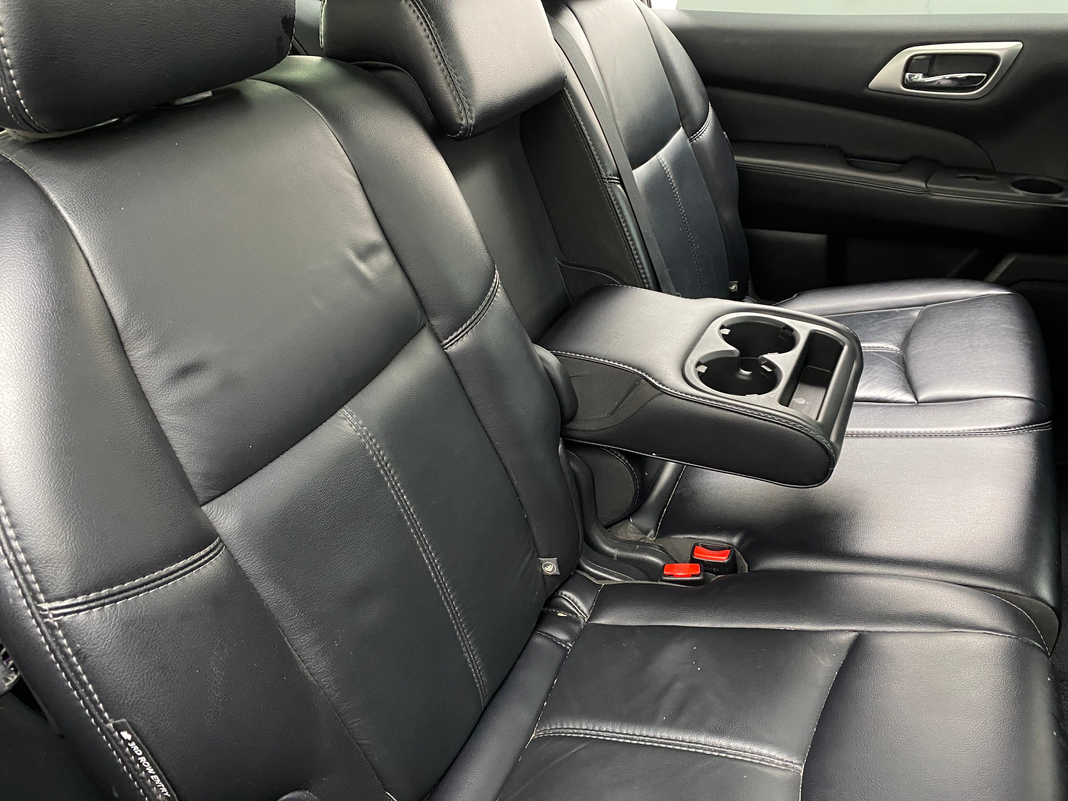 2018 Nissan Pathfinder SL 5