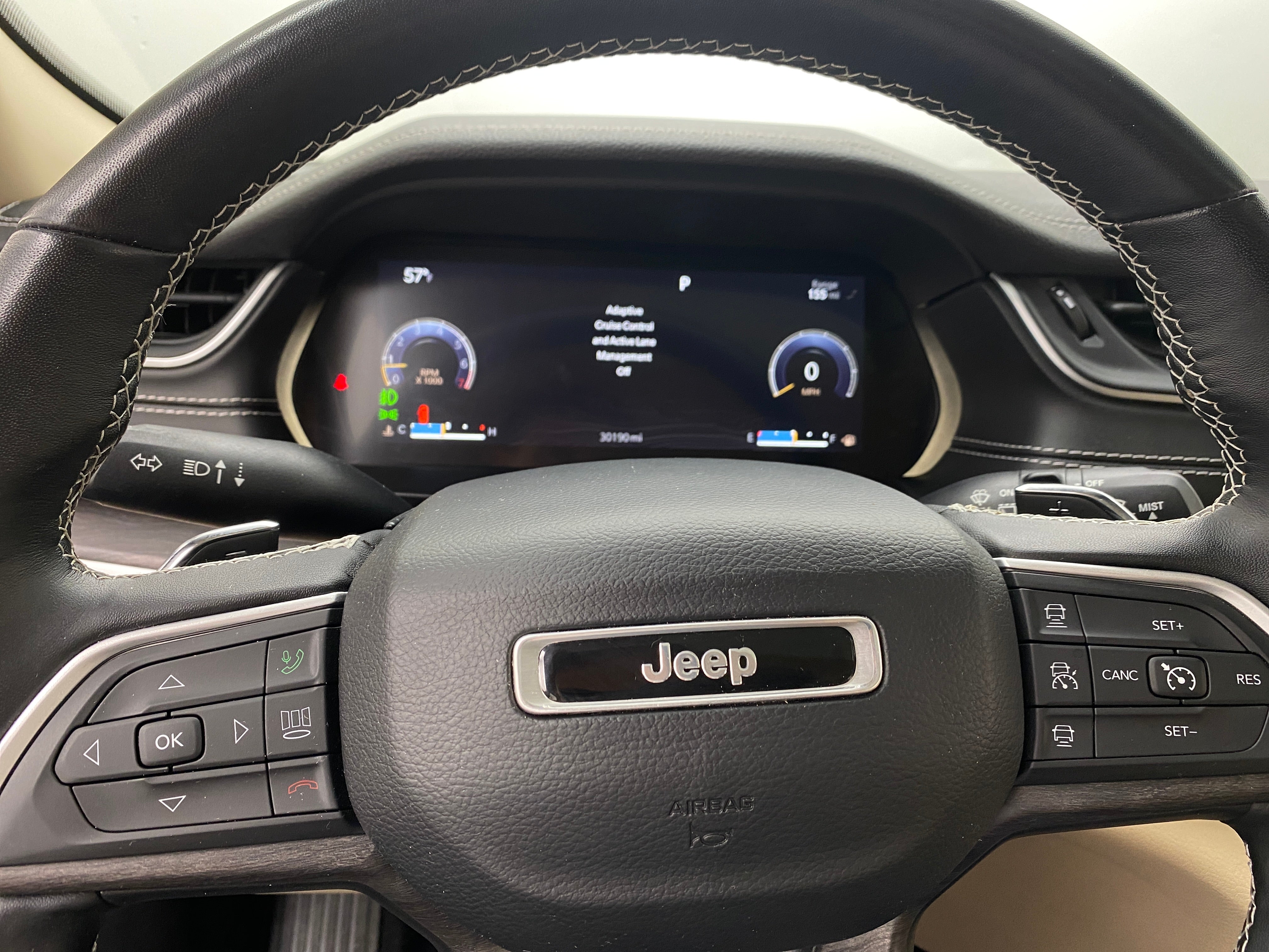 2022 Jeep Grand Cherokee L Limited Edition 4