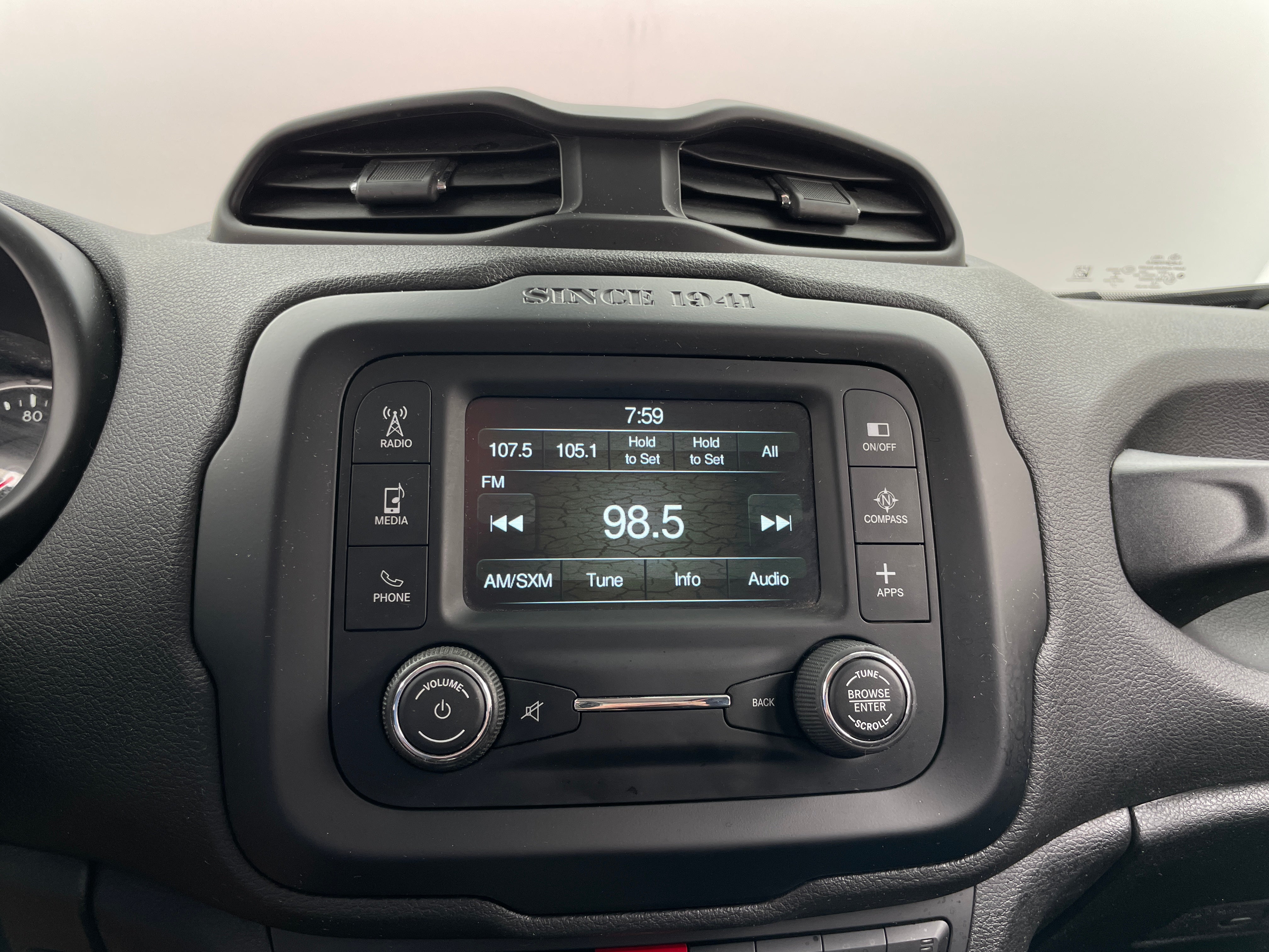 2017 Jeep Renegade Latitude 4