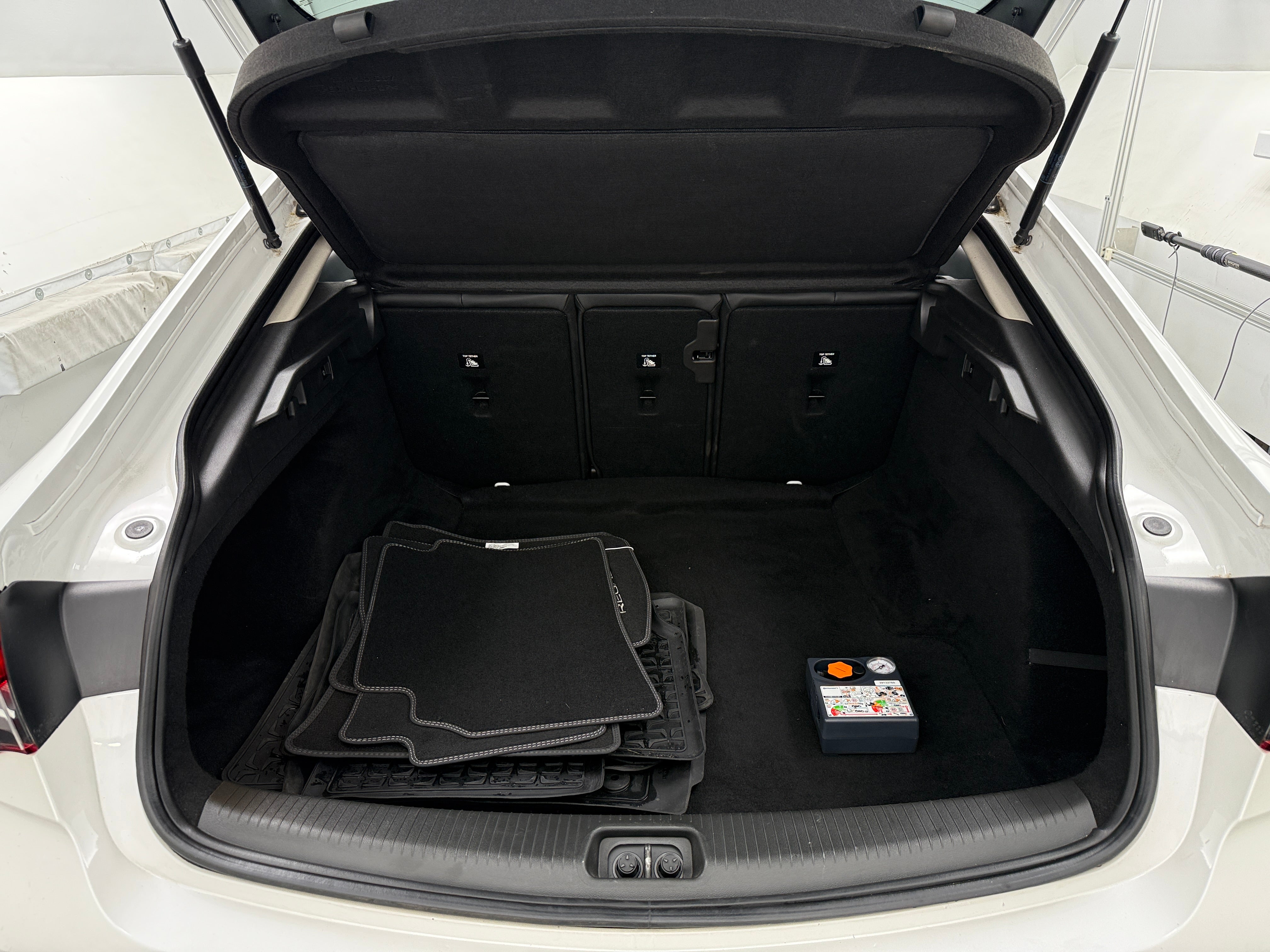 2018 Buick Regal Essence 6