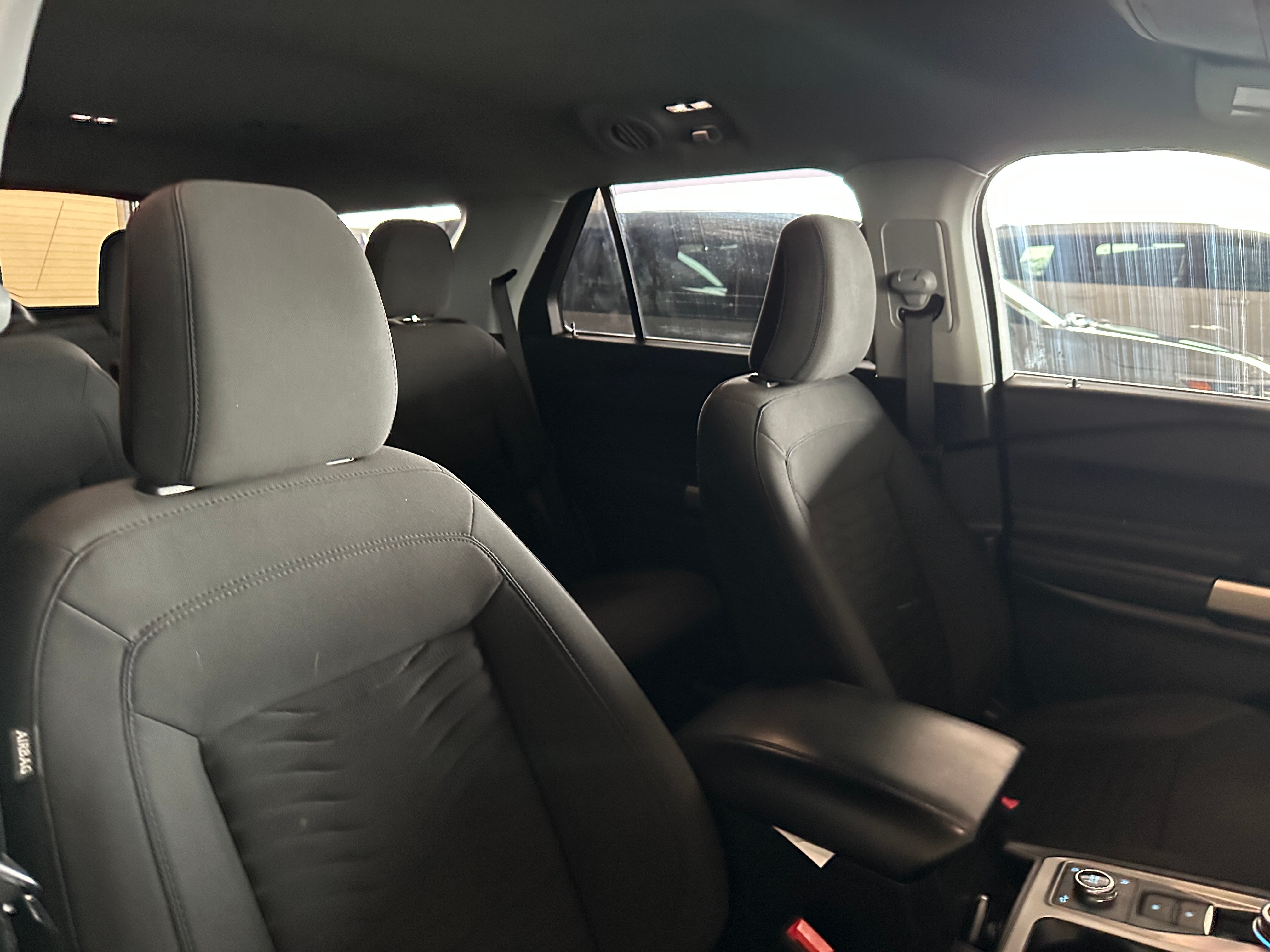 2021 Ford Explorer XLT 2