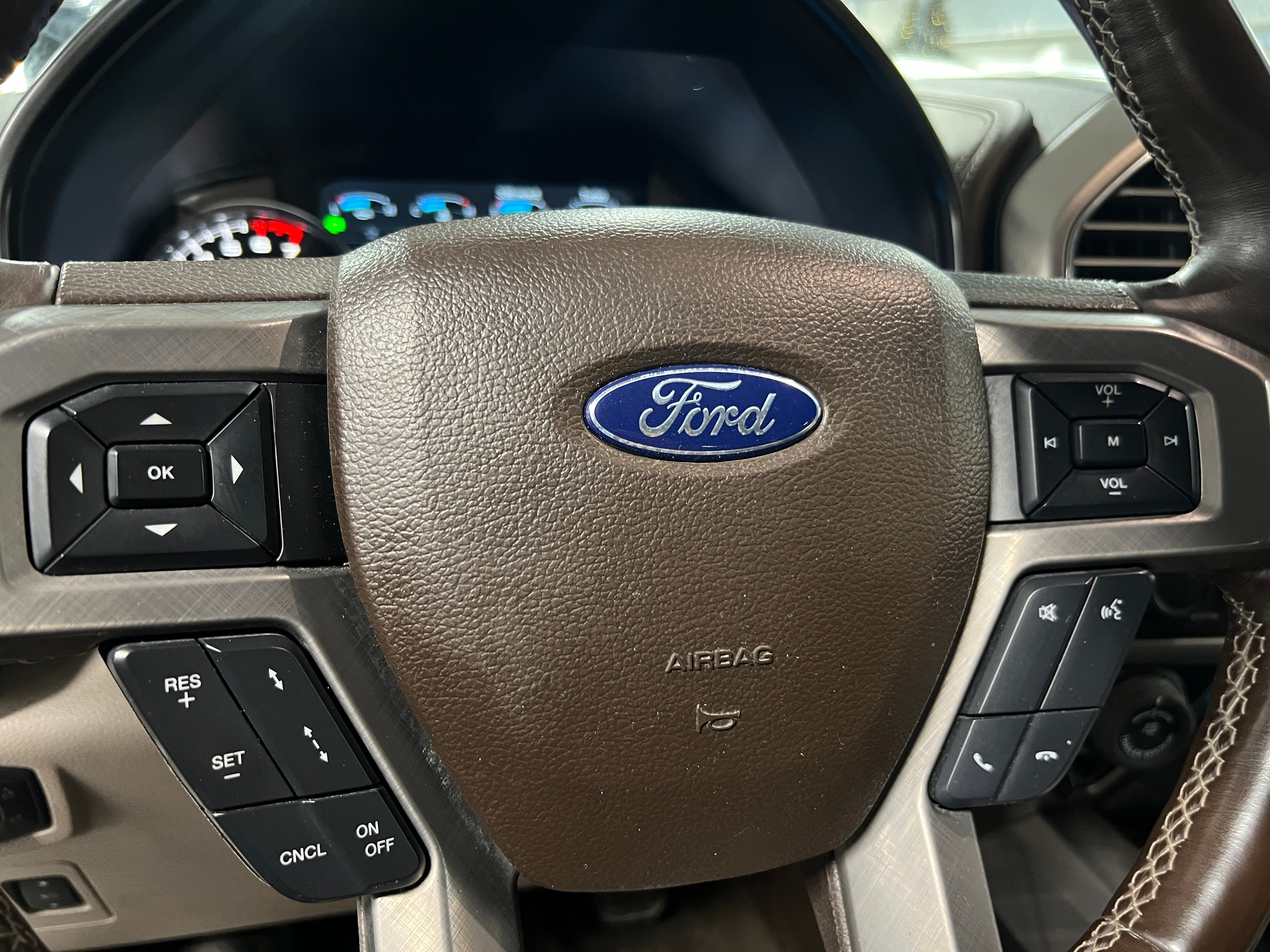 2020 Ford Econoline E-150 4