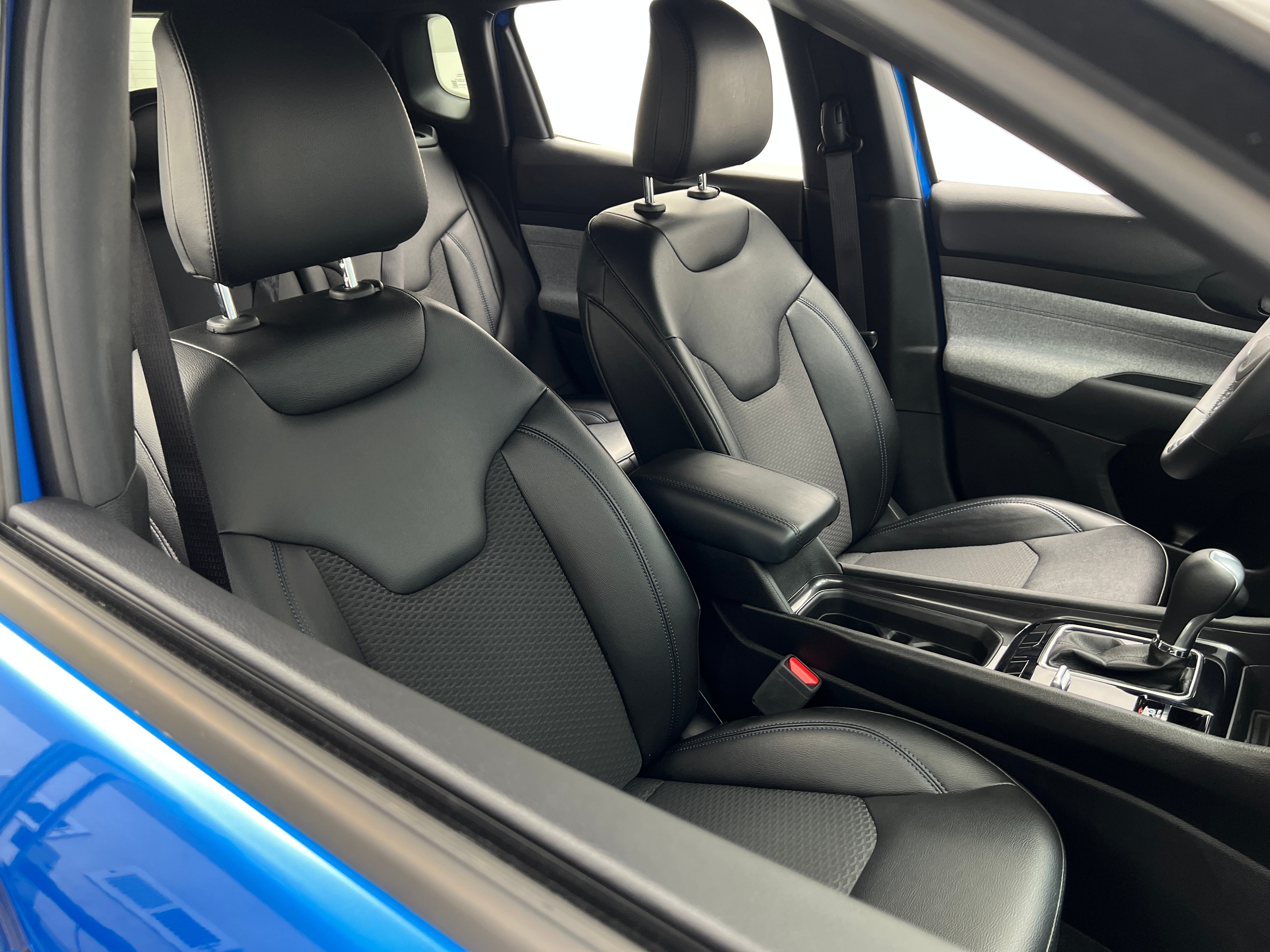 2024 Jeep Compass Latitude 2