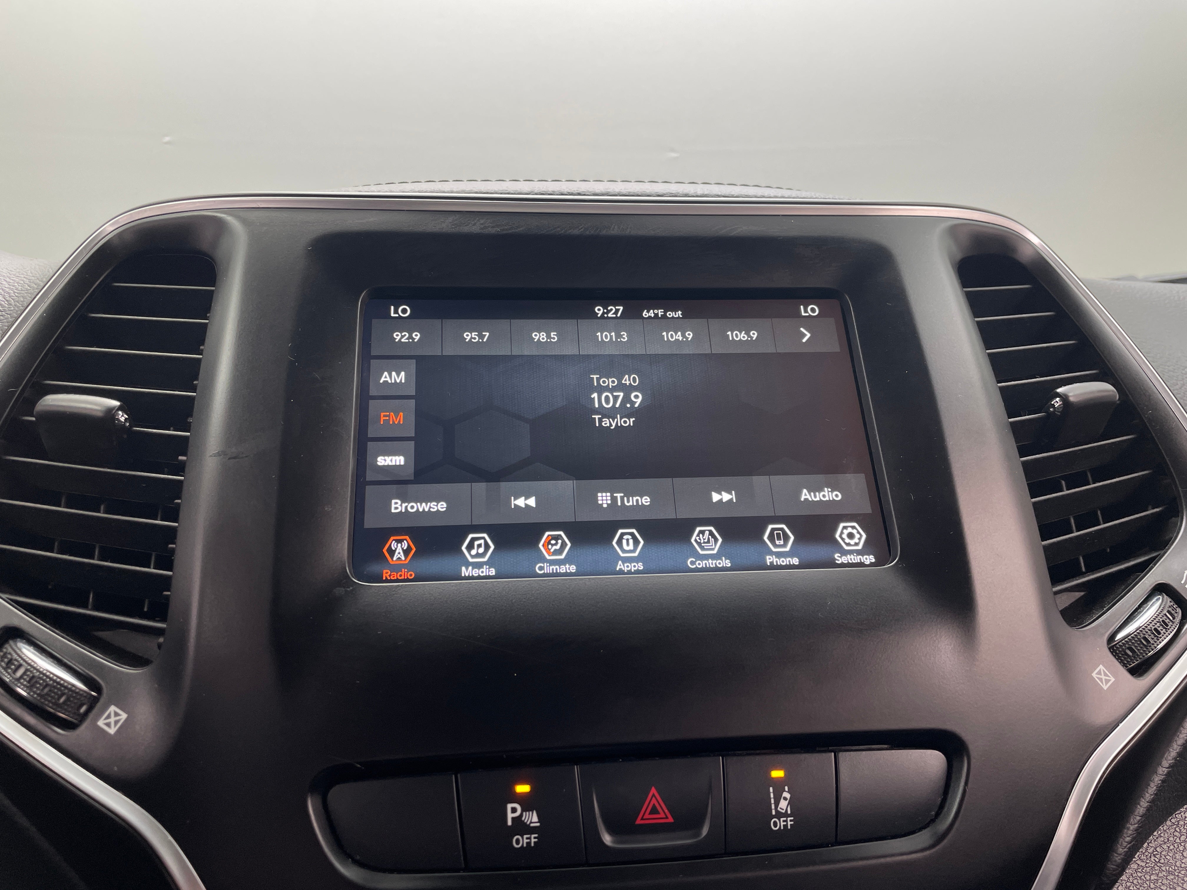 2020 Jeep Cherokee Latitude 3