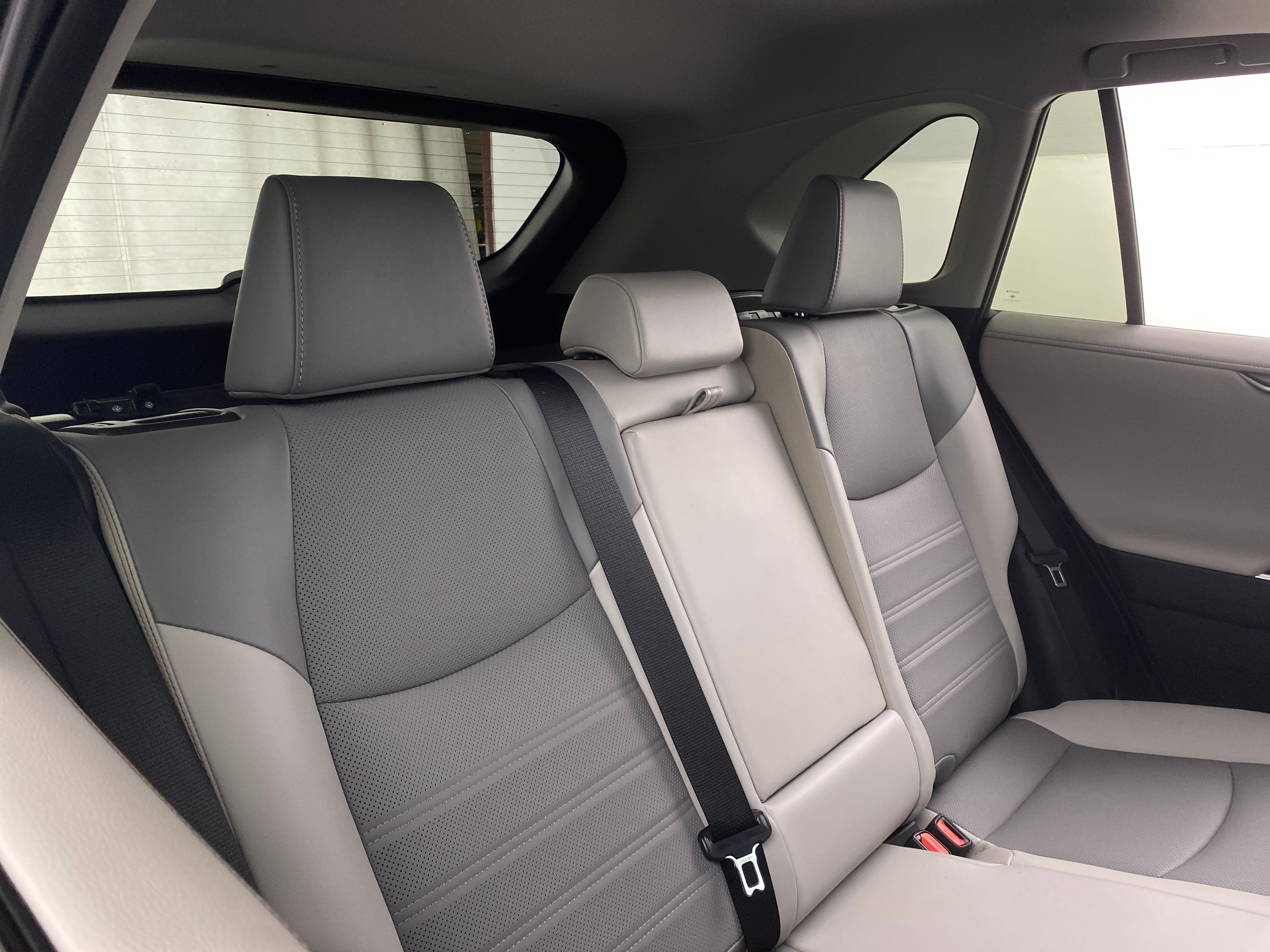 2023 Toyota RAV4 Limited 5